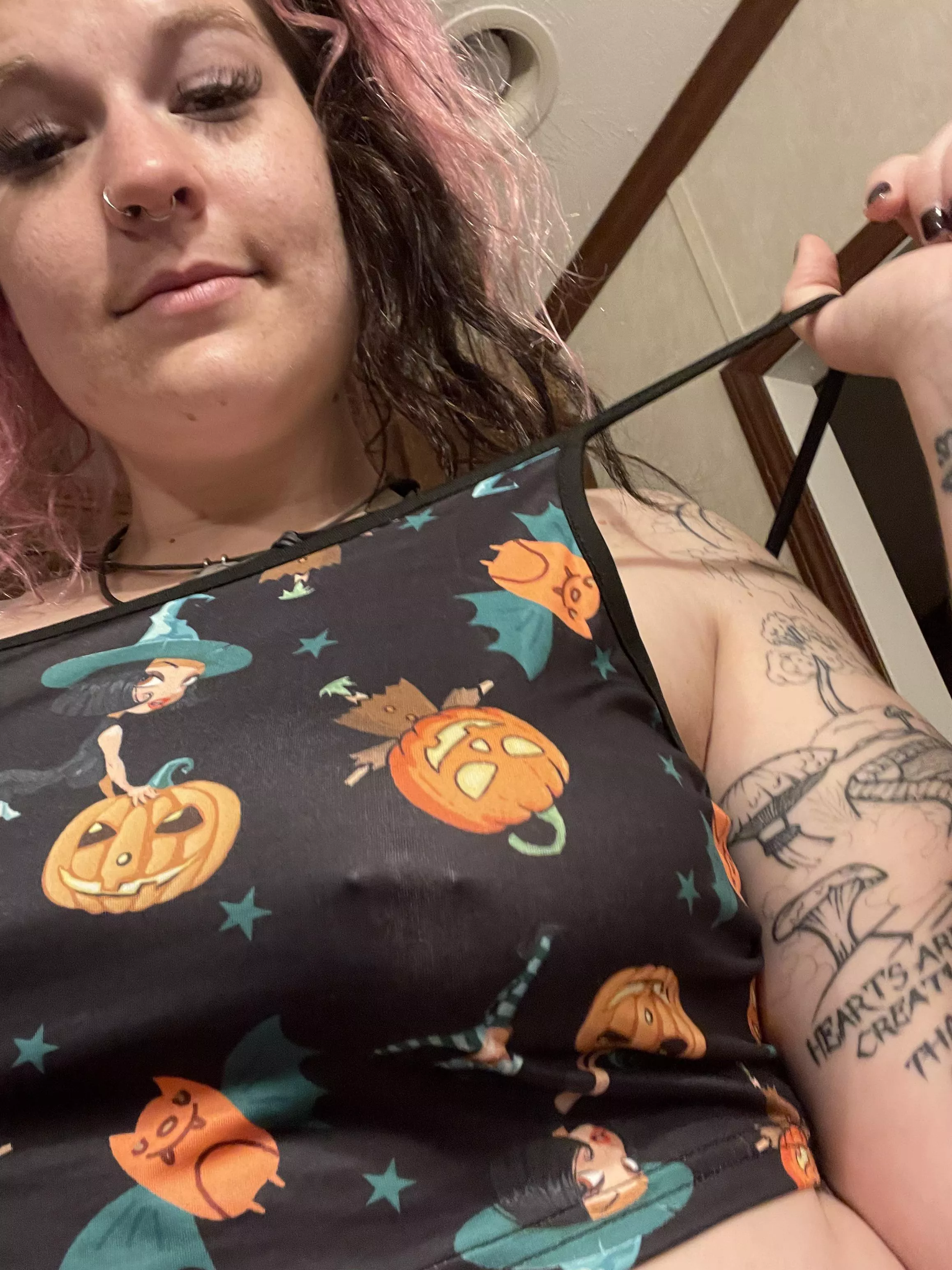 Halloween Braless ðŸŽƒ