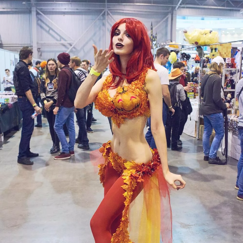 Halloween Poison Ivy by MightyRaccoon