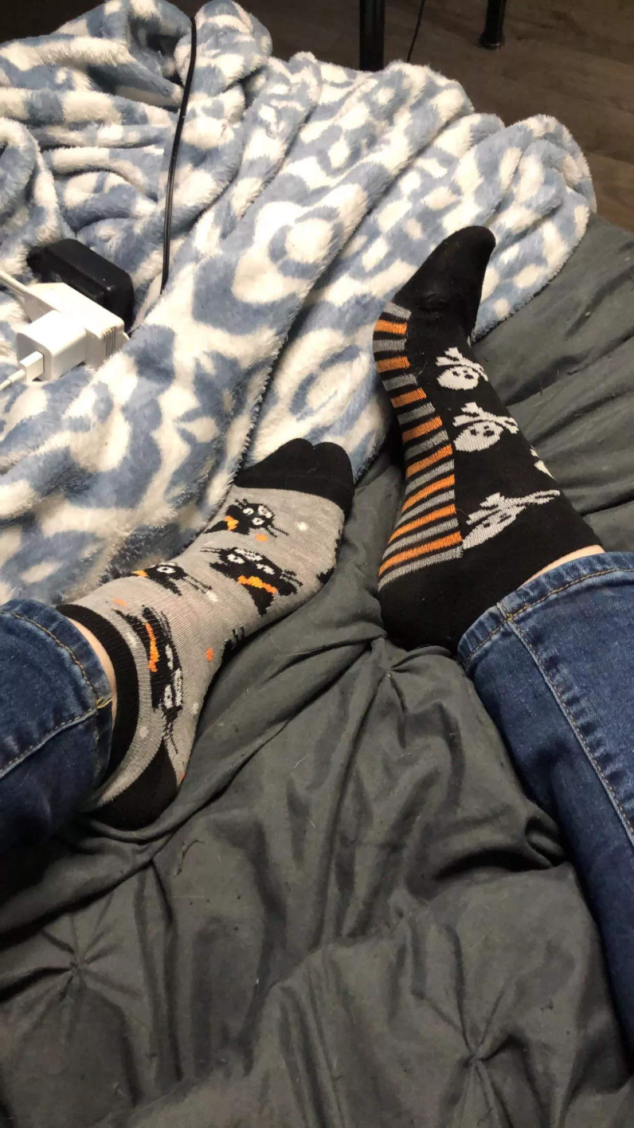 Halloween socks! How festive 💗