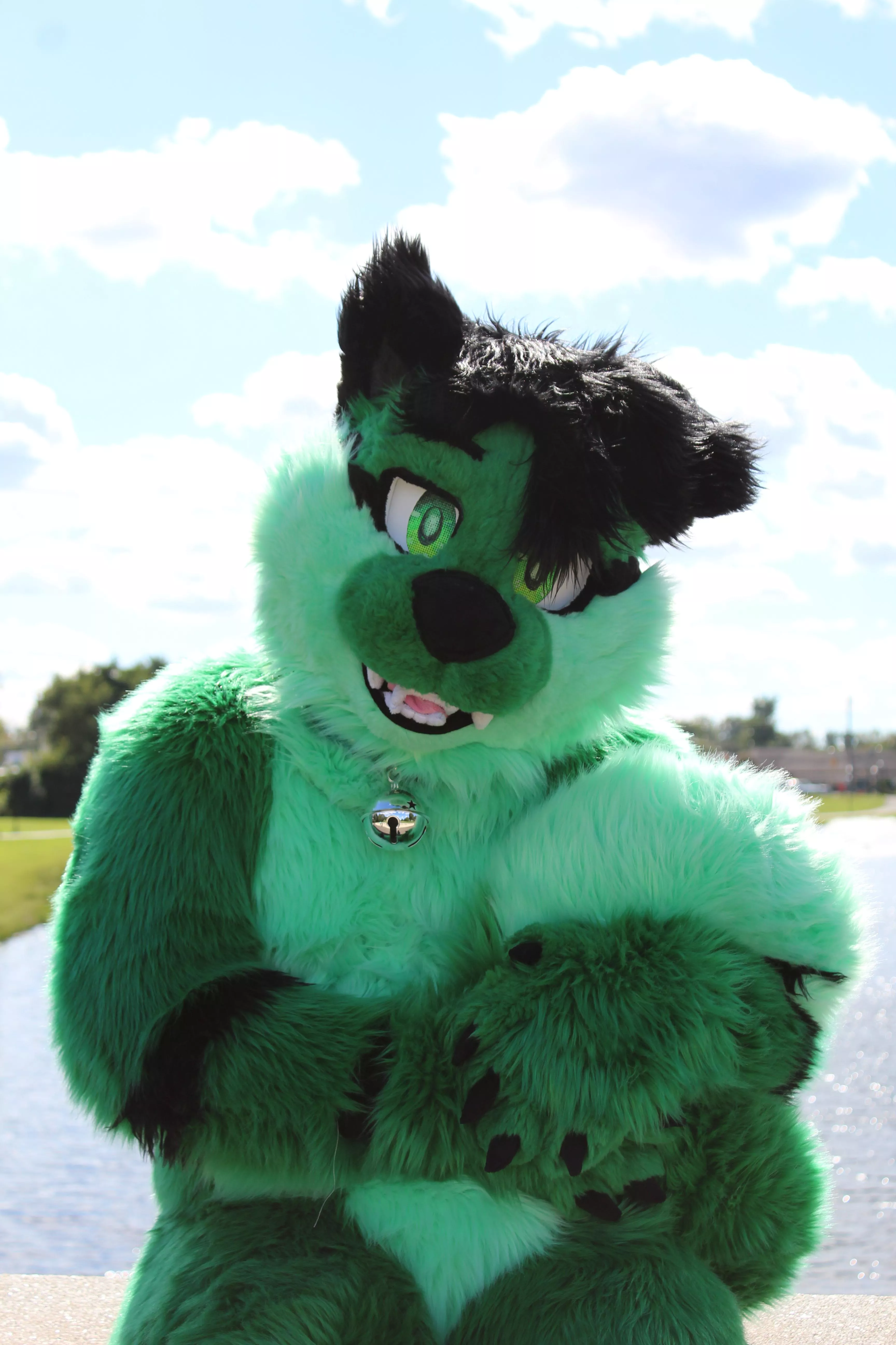 Happy first Fursuit Friday of October!