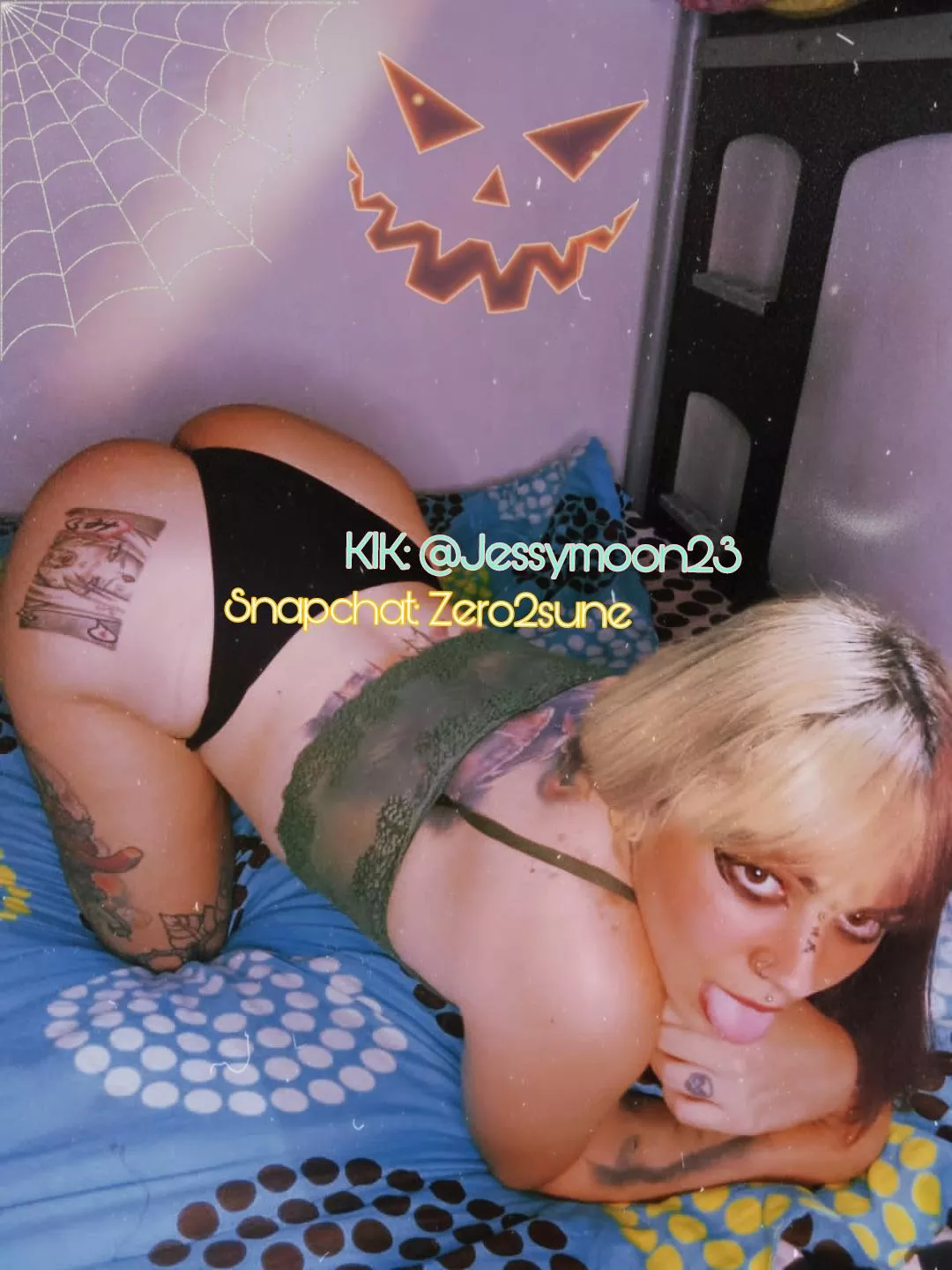 🎃happy halloween 👻 Tattooed wet woman ready to have fun with you🤤 💢PAY TO PLAY 💢 Kik me ➡️ Jessymoon23 or Snap me ➡️ Zero2sune