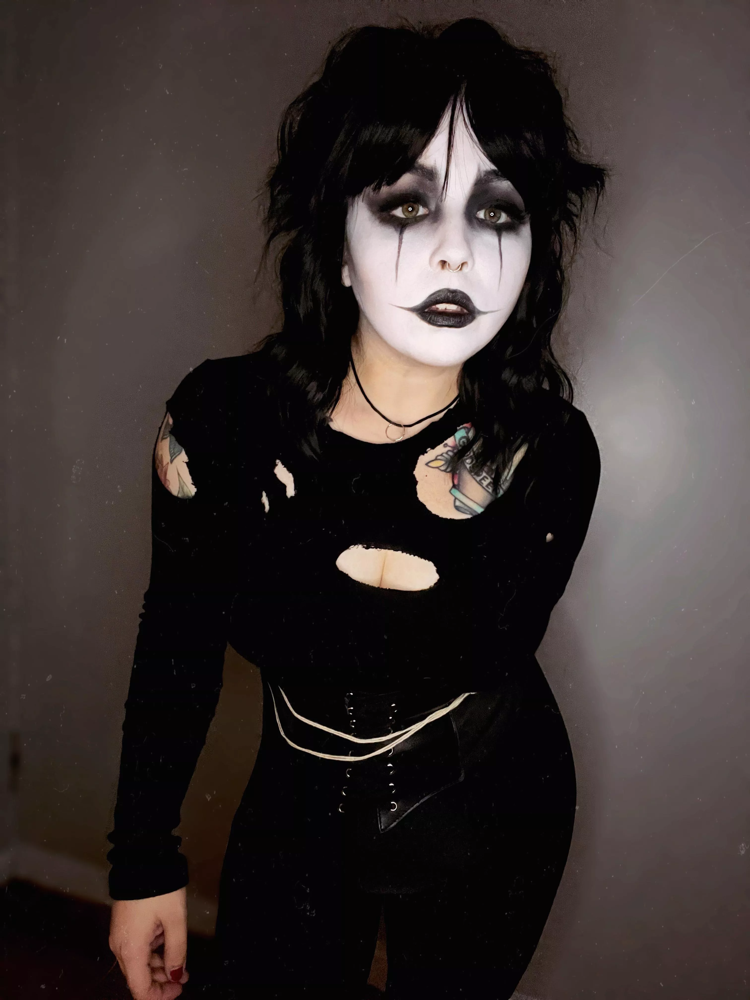 Happy Halloween! This is my attempt at The Crow 🖤