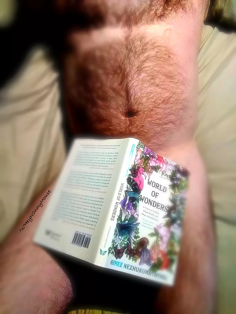 Having a relaxing a(m)ble through the World of Wonders. Happy Valentine's Day, readers!