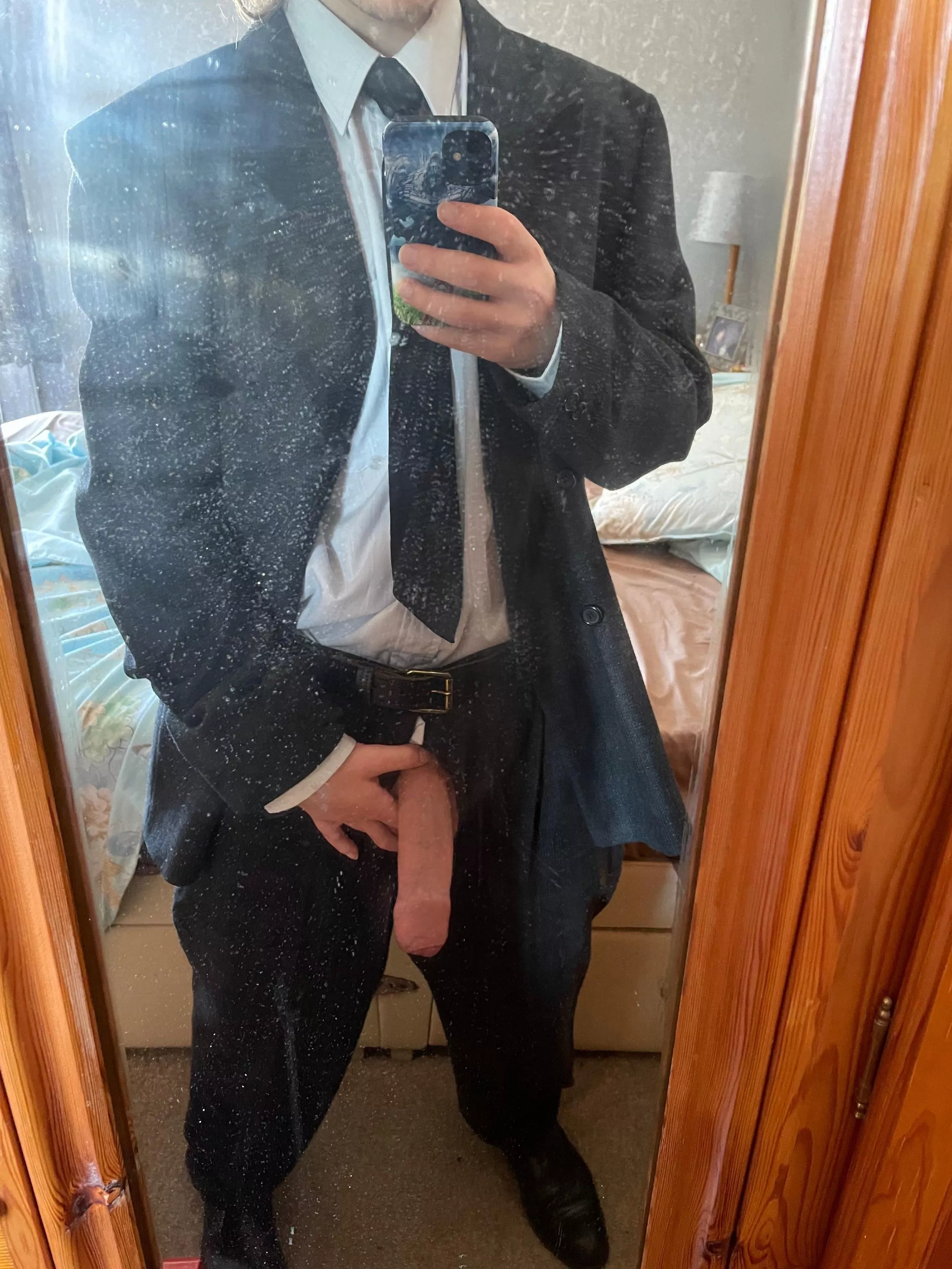 Having a wank in my manager’s suit!