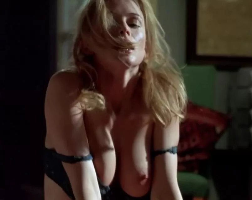 Heather Graham in Killing Me Softly