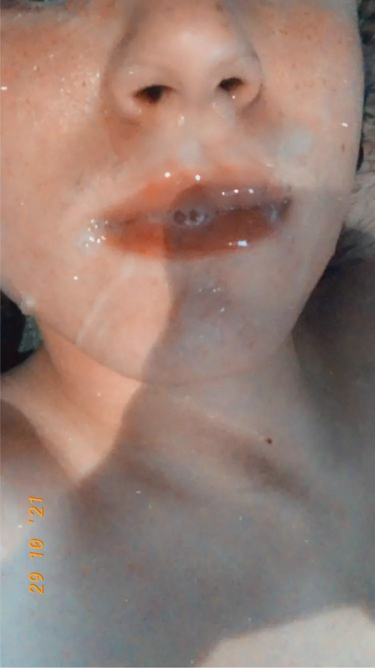 Hehe~ I did a self facial 😜😘😋 (OC)