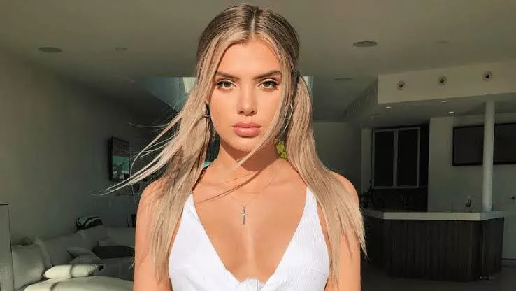 Help me cum for Alissa Violet with a JOI or rp!