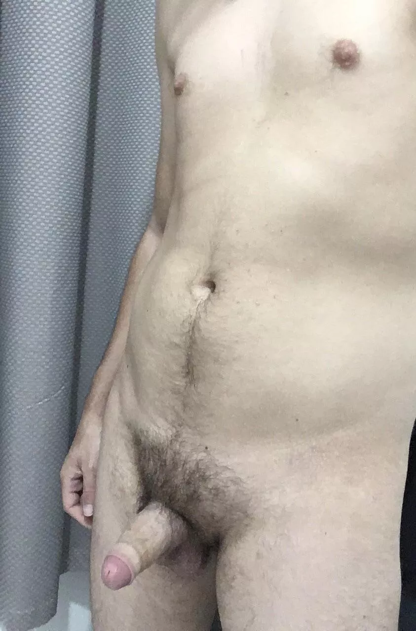 Hereâ€™s my uncut cock