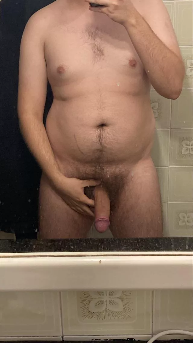 hey guys! does someone want to suck? ðŸ˜œ