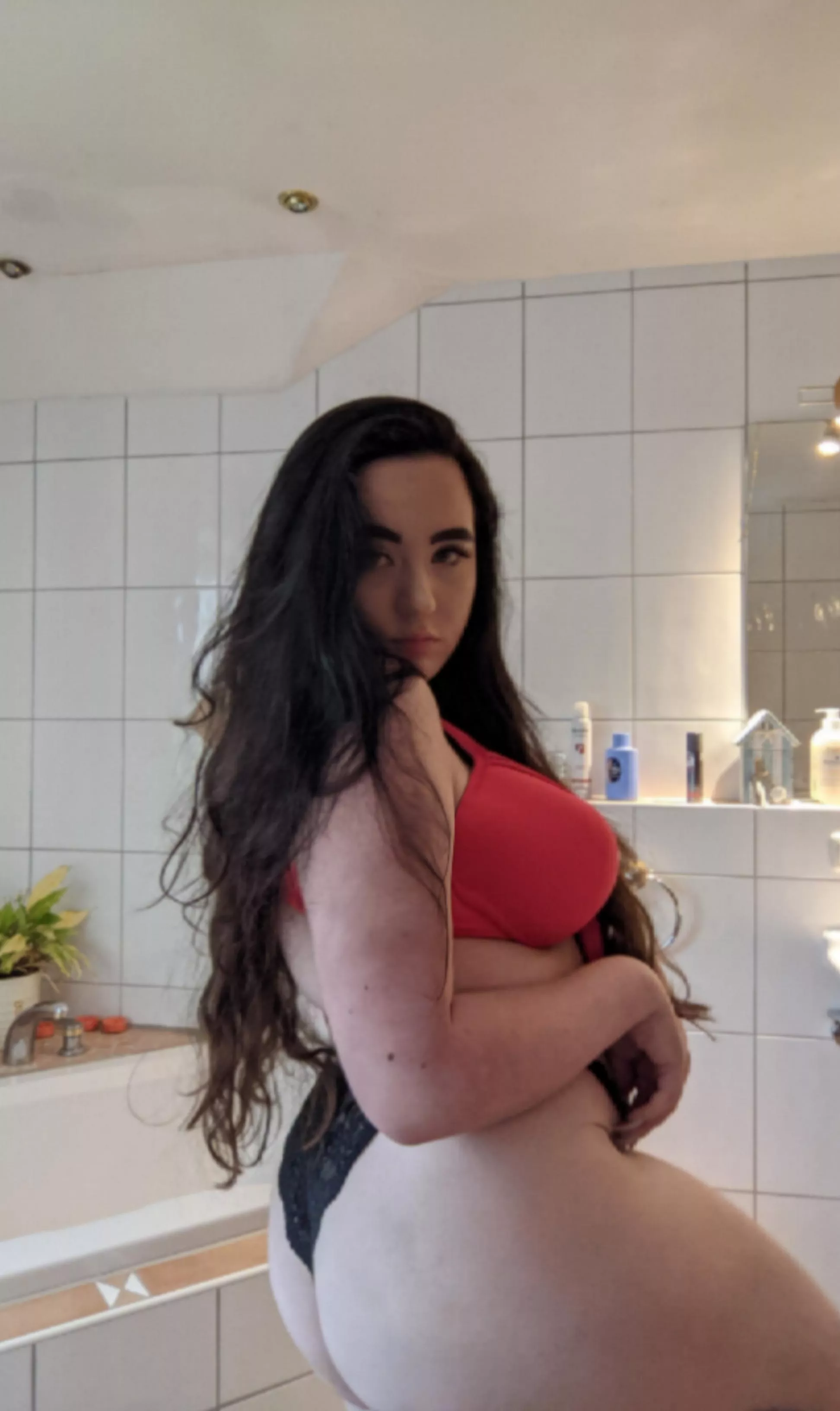 Hey there, I'm Katy and 18yo ðŸ’• I'm a chubby sweetheart, new on OF and I have a suprise for the next five suscriber ðŸ˜‡â¤ï¸(psssssst, my OF is also 50% OFF)