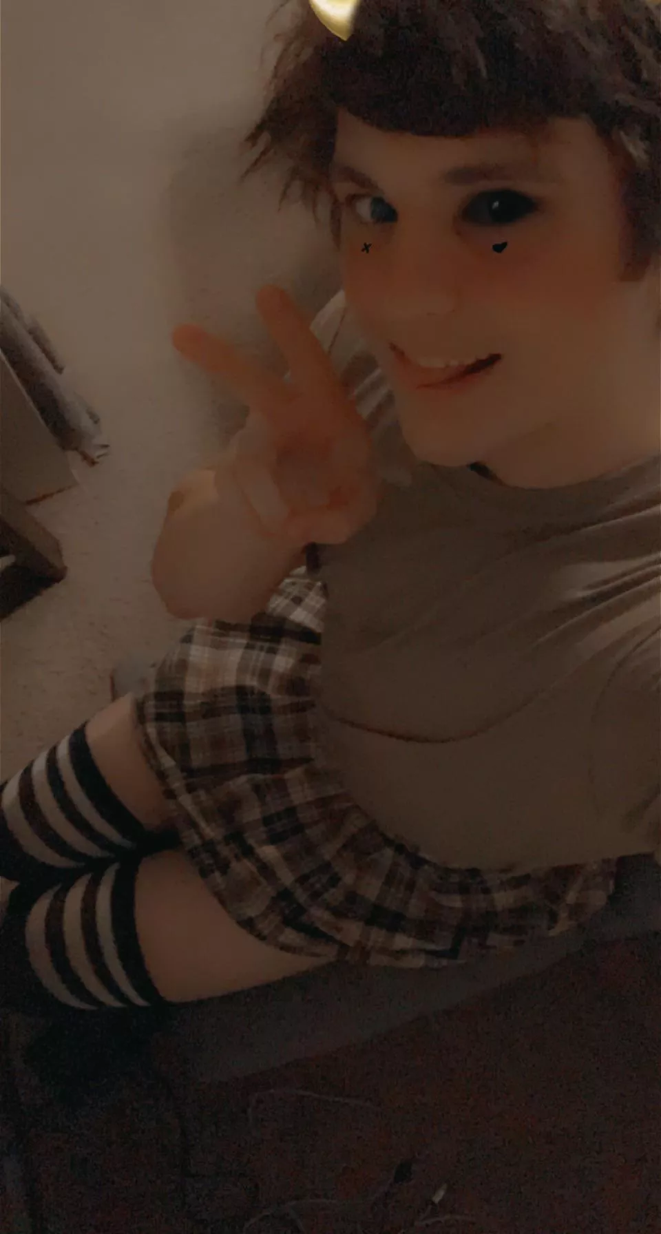 Hi love this sub even though I donâ€™t get much love I still love everyone on here thanks for being with me through my femboy journey and keep going.