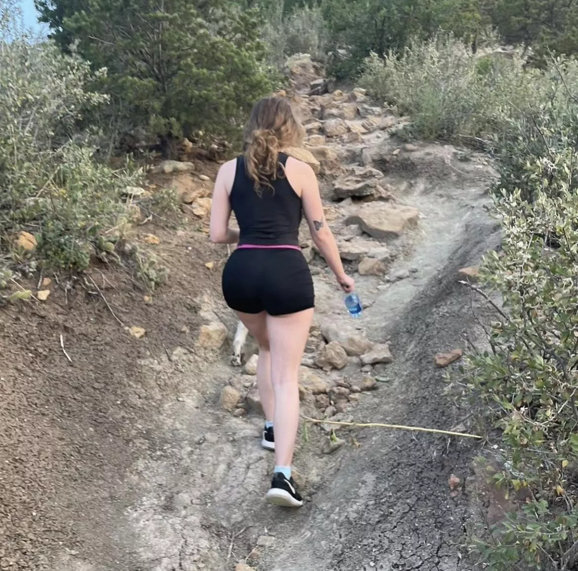 Hiking does the body good ðŸ’š