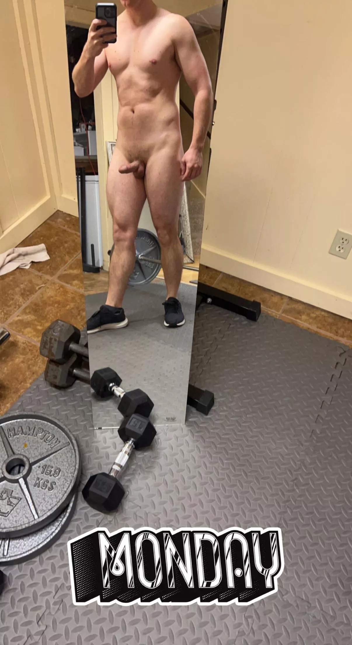 Hitting legs on this Monday