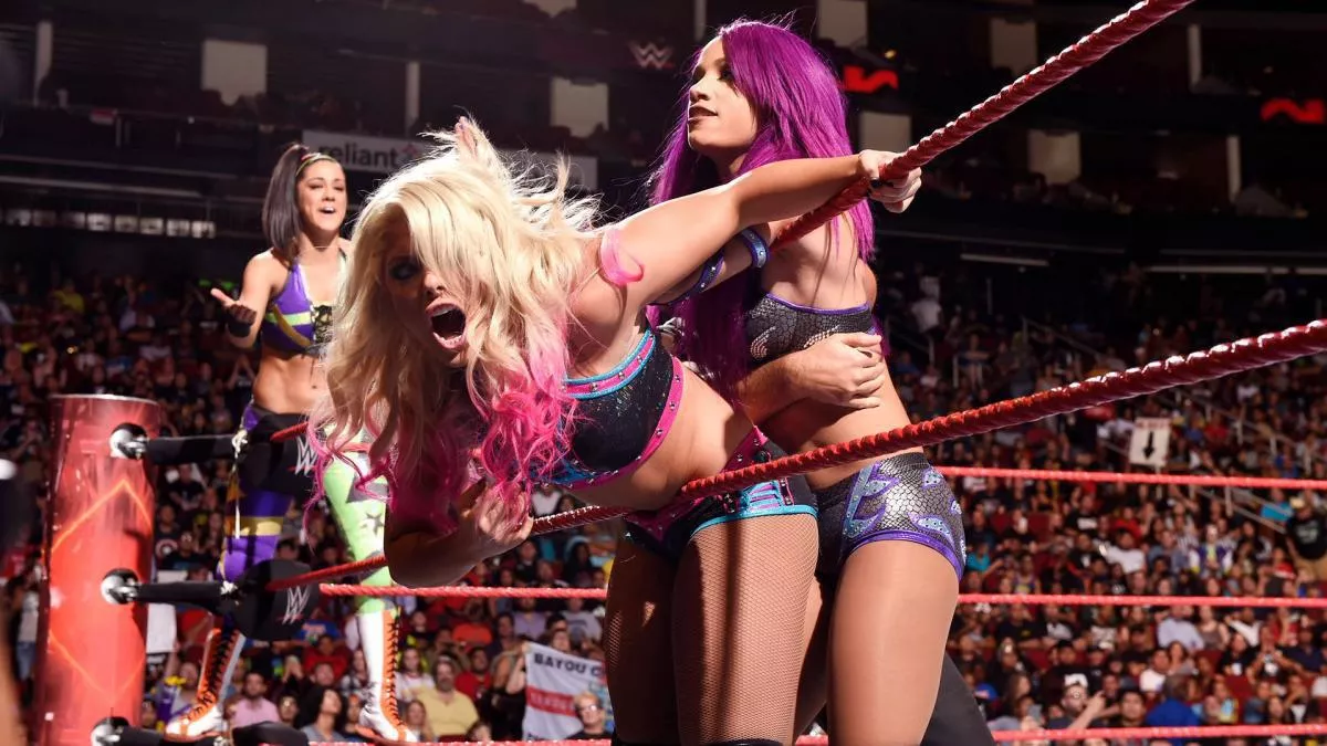 Holy fuck this pic is so fucking hot it’s like Sasha’s enjoying every second of Alexa’s ass.