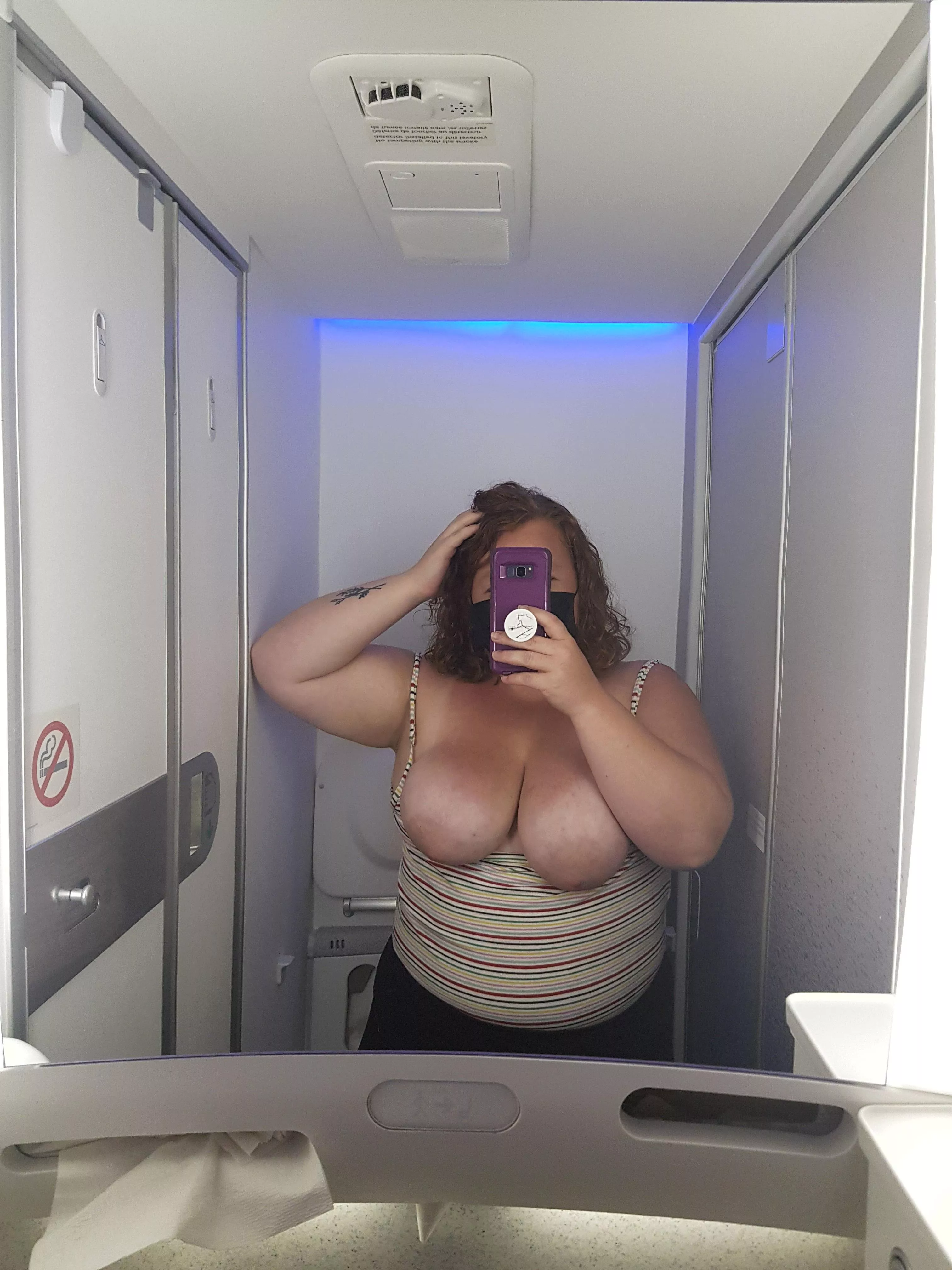 Hoping to join the mile high club.. any takers? (f)