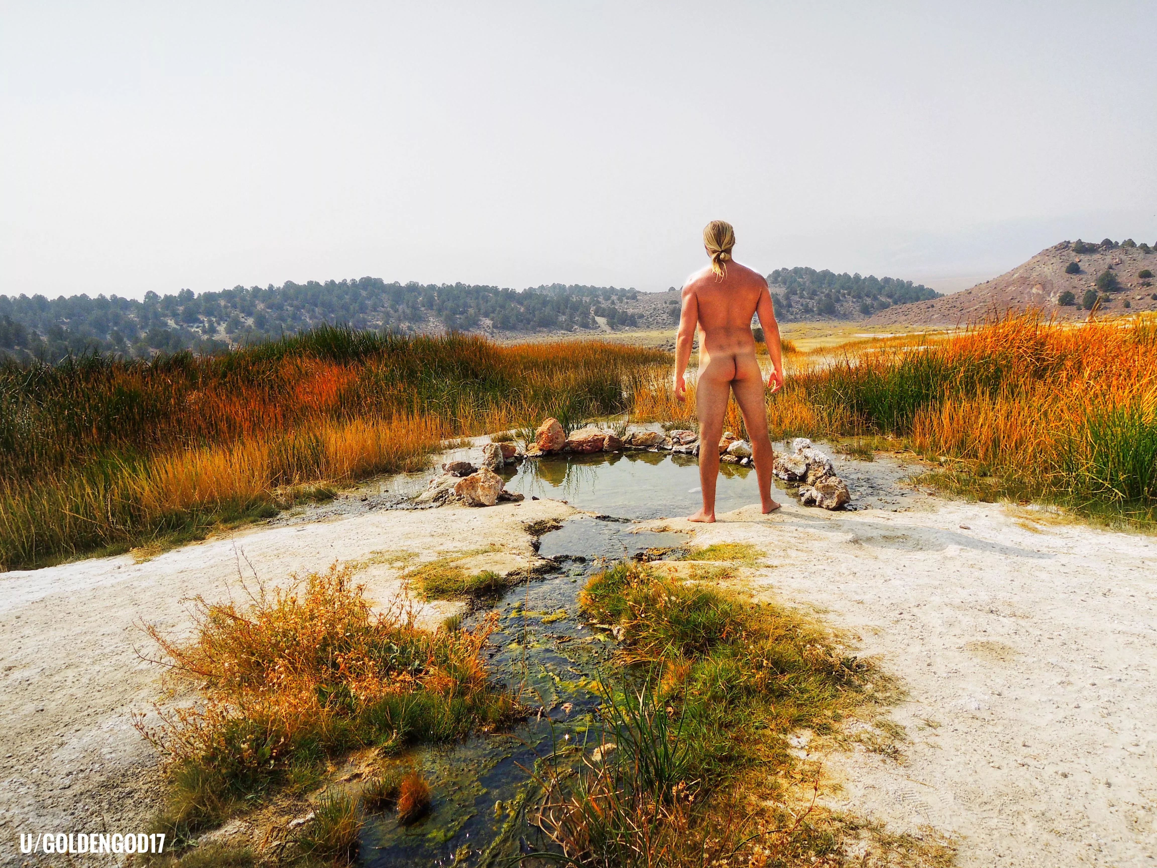 Hot spring helps in Cleansing you mentally, emotionally, physically bringing your awareness back to spirit (who you truly are). Balancing, aligning, rejuvenating, recharging, healing. All of this naked and raw in nature. Do you hot spring properly? Hot s