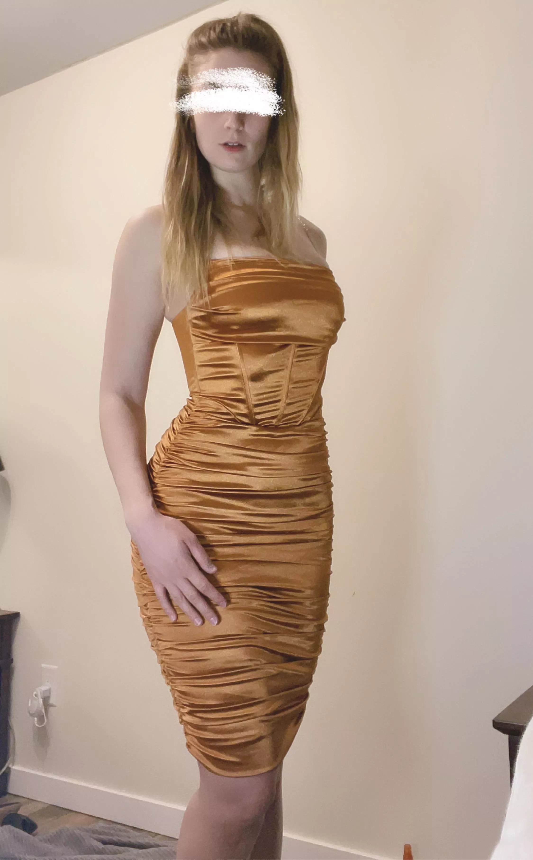 How’s the fit of my new dress?