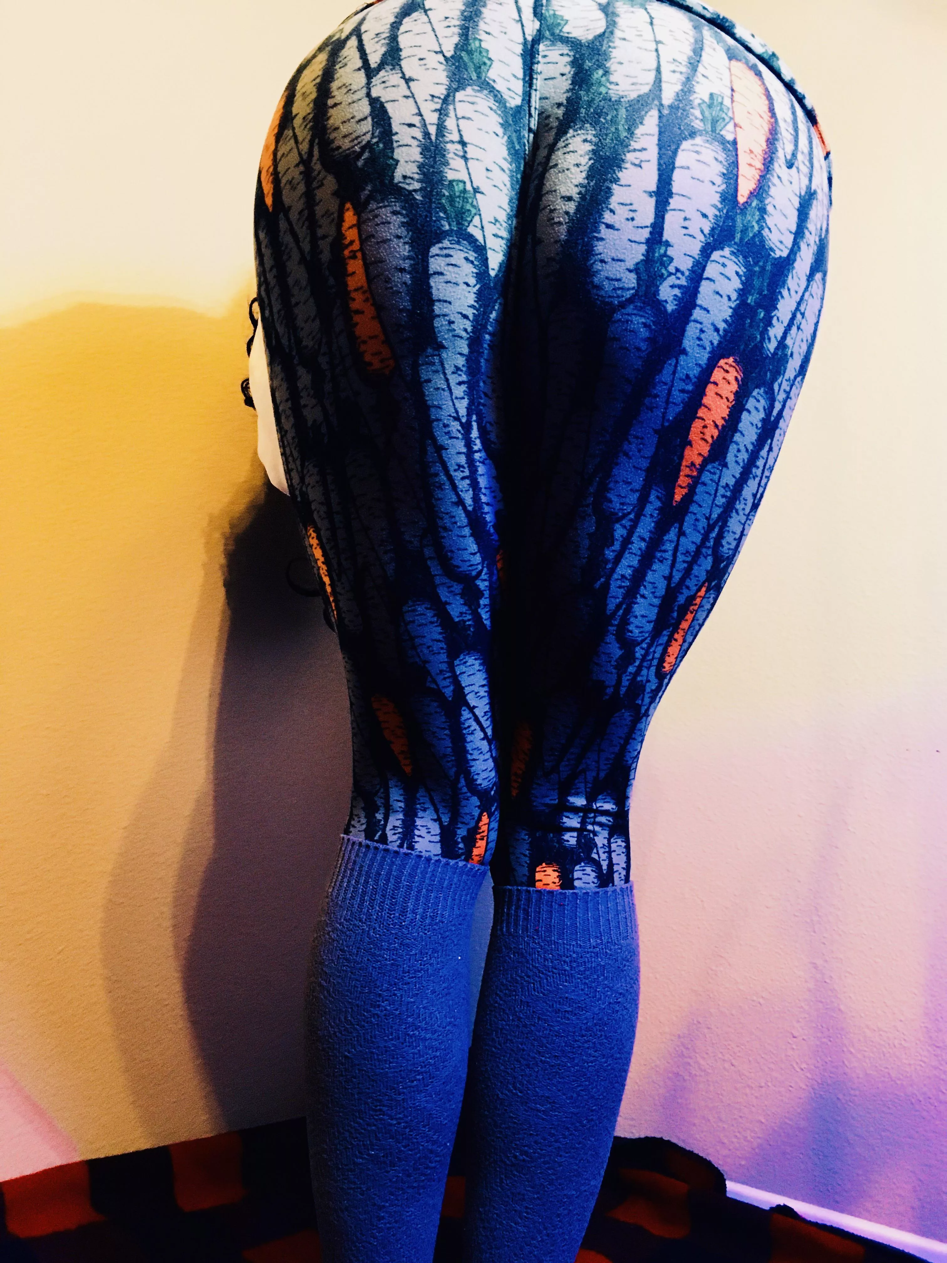 Huge ass pawg yoga instructor eGirl in leggings