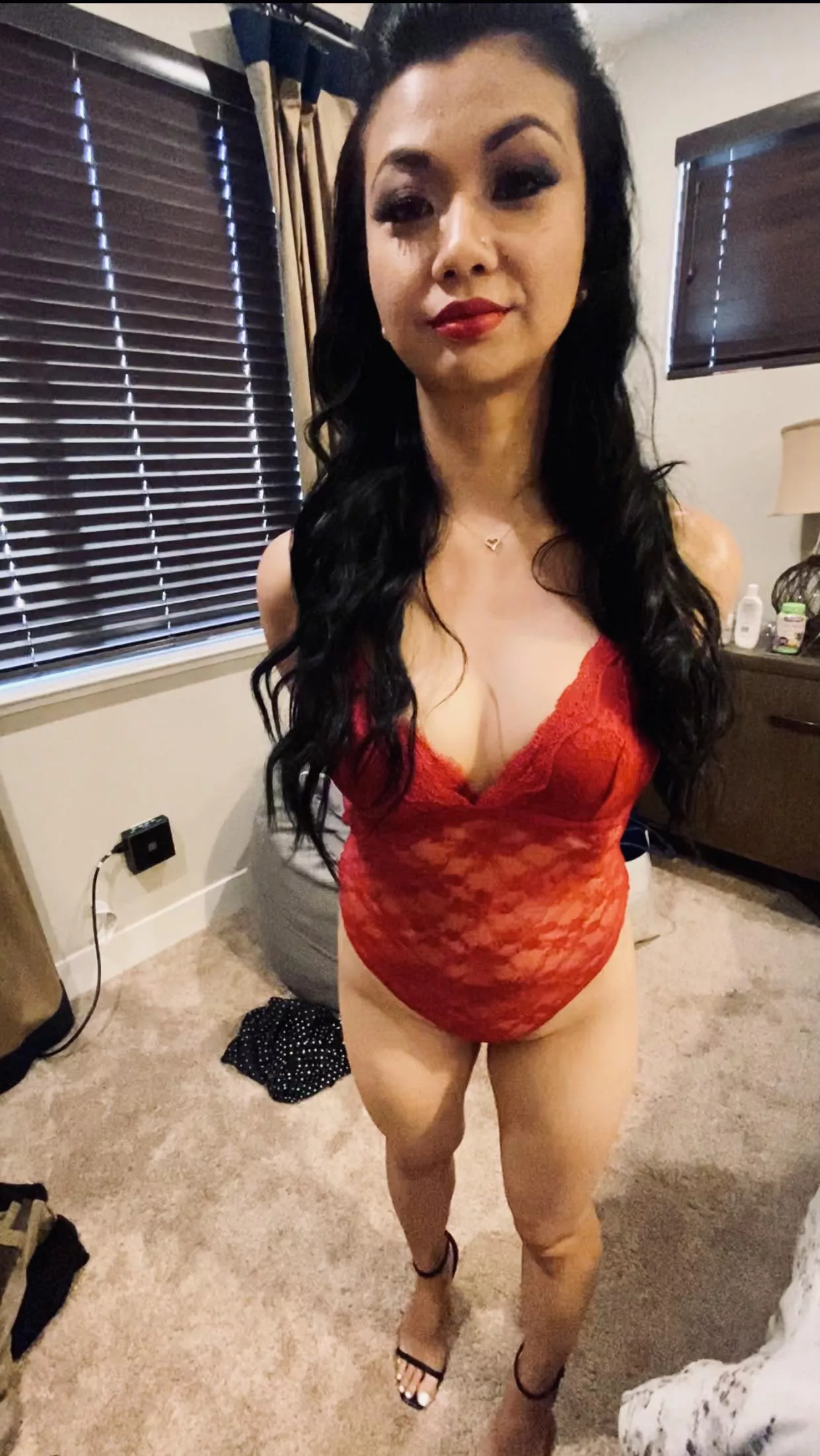 I am Filipina and very horny.. up for a video babe