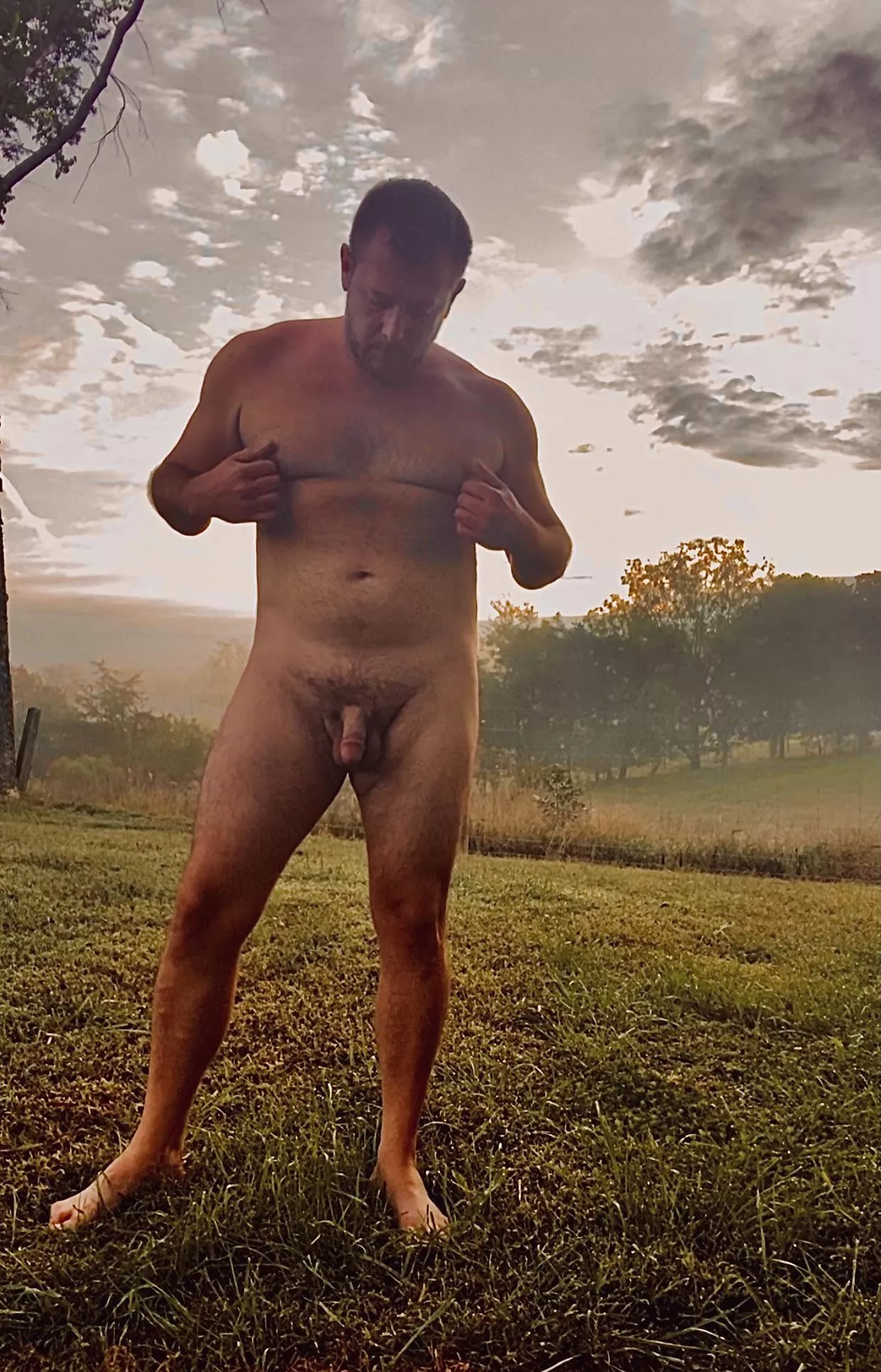 I can’t get enough of being naked in my yard! Any guys want to come join me?