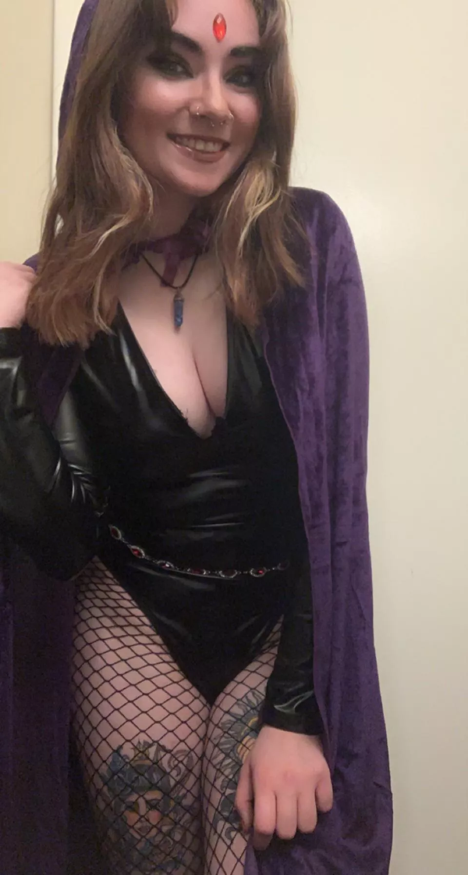 I dressed up as Raven for a Halloween party last week ðŸ˜ [22F]