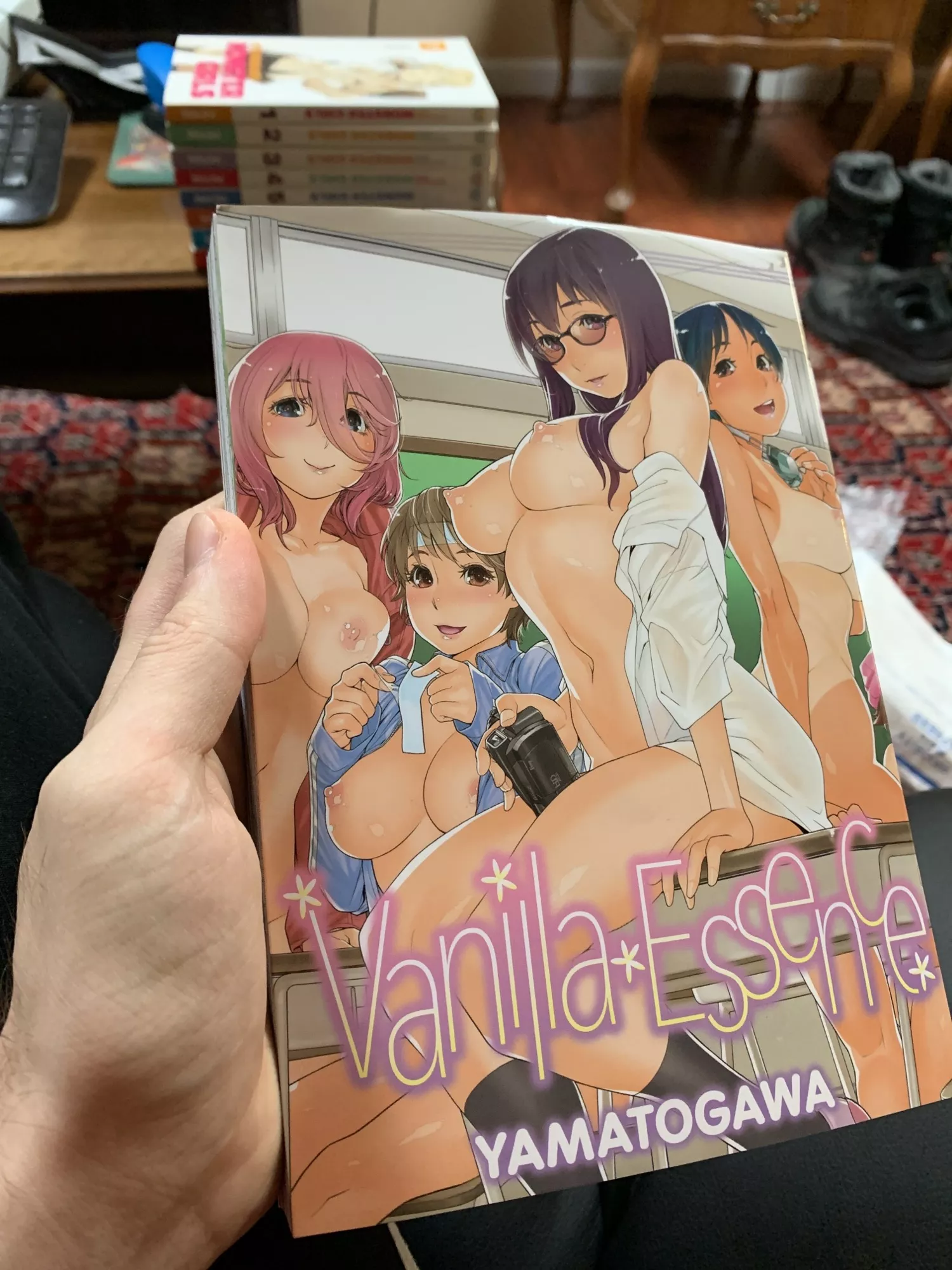 I got my first doujinshi yesterday.