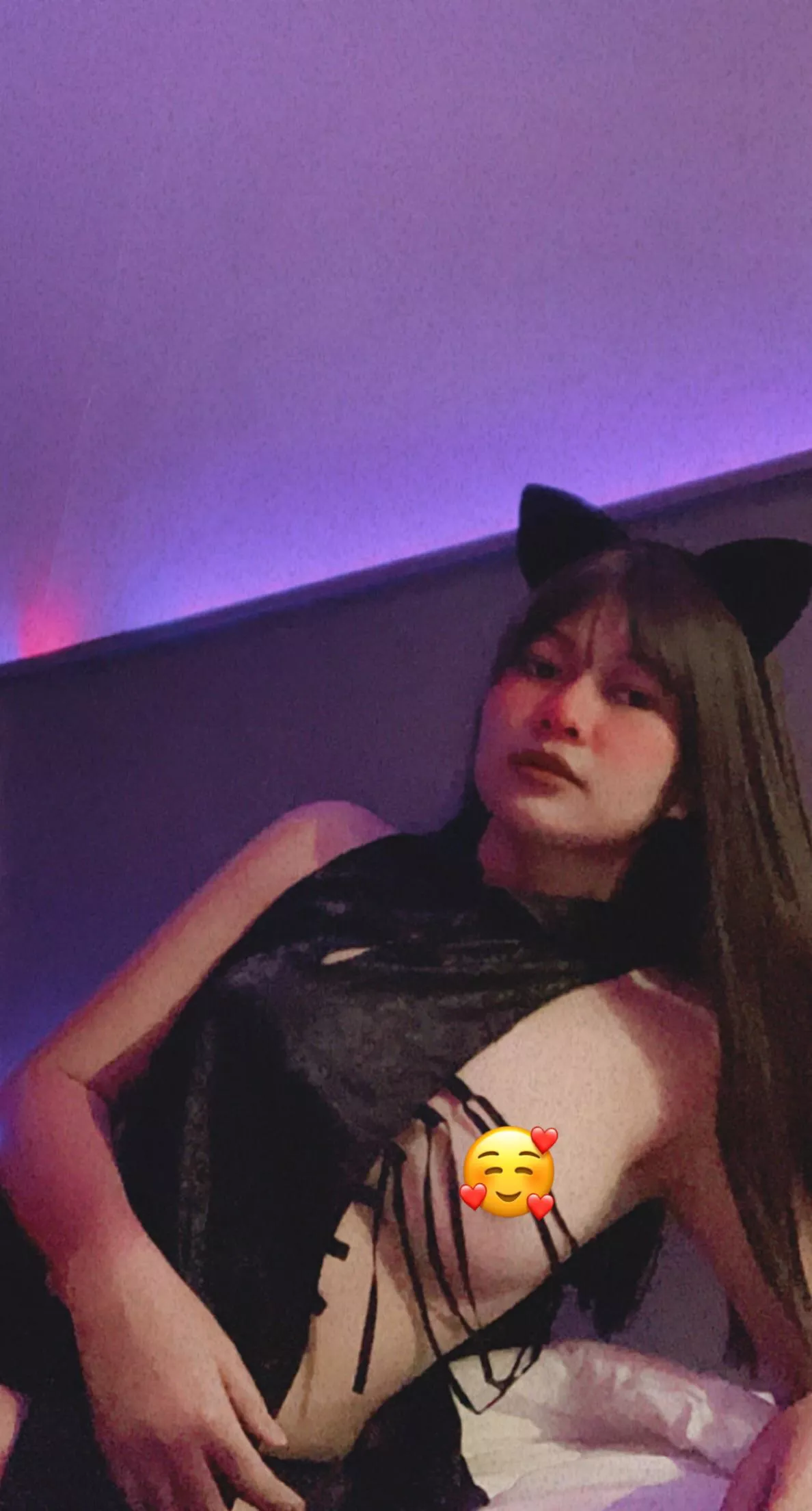 I hope you like my cute kitty ears🥰