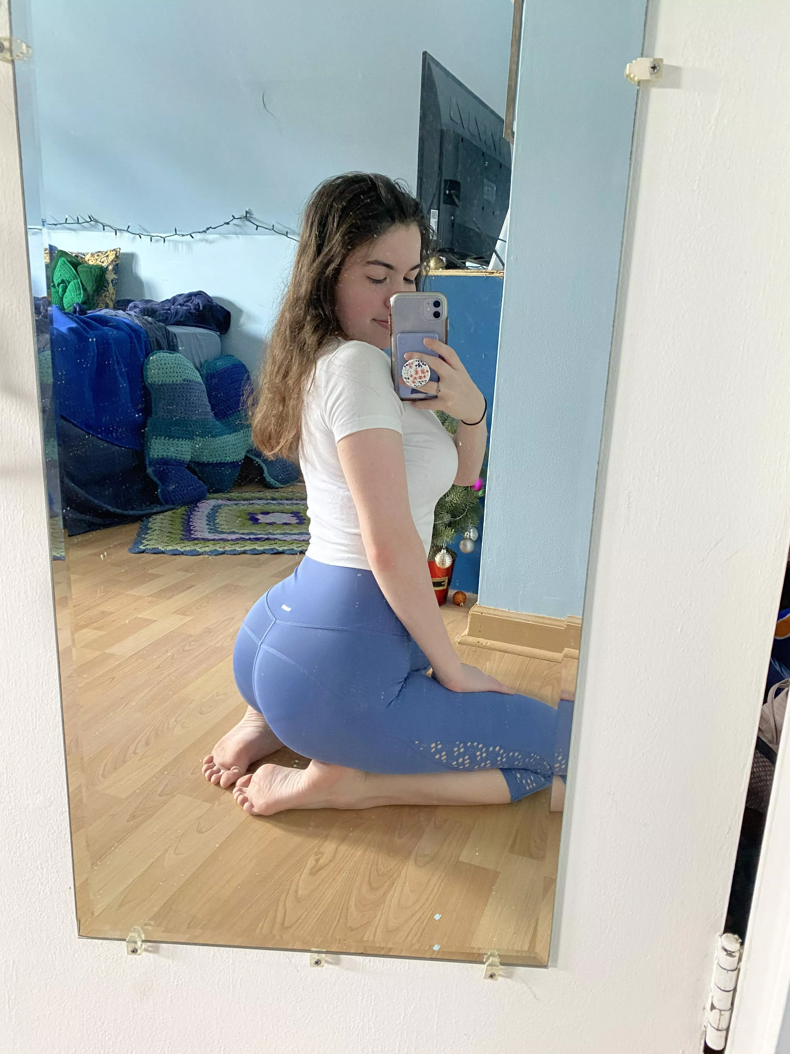 i hope you like the ass of a college juniorðŸ˜˜