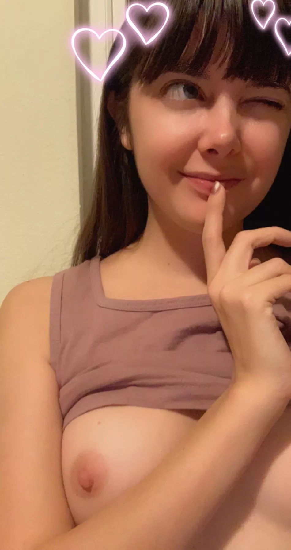 I love flashing my little boobs and getting you hard 😊 what would you like to do to me? (OC)