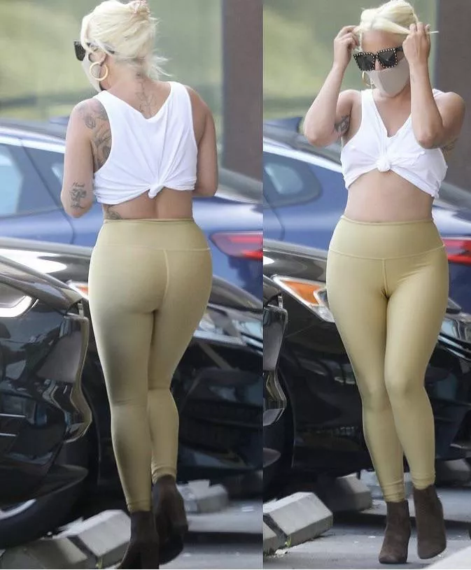 I love Gagaâ€™s ass so much ðŸ¥µ