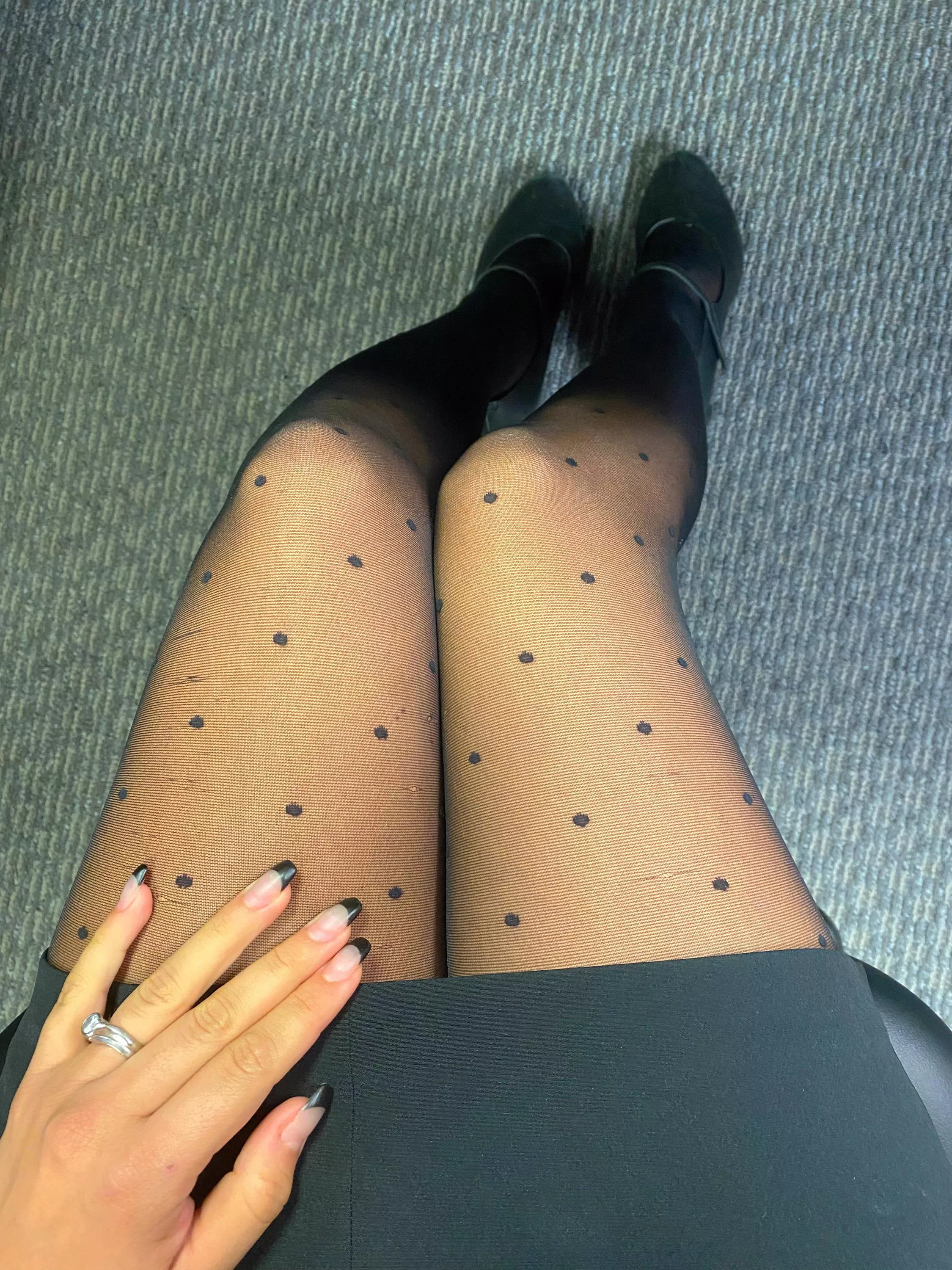 I love POLKA DOTS ðŸ–¤