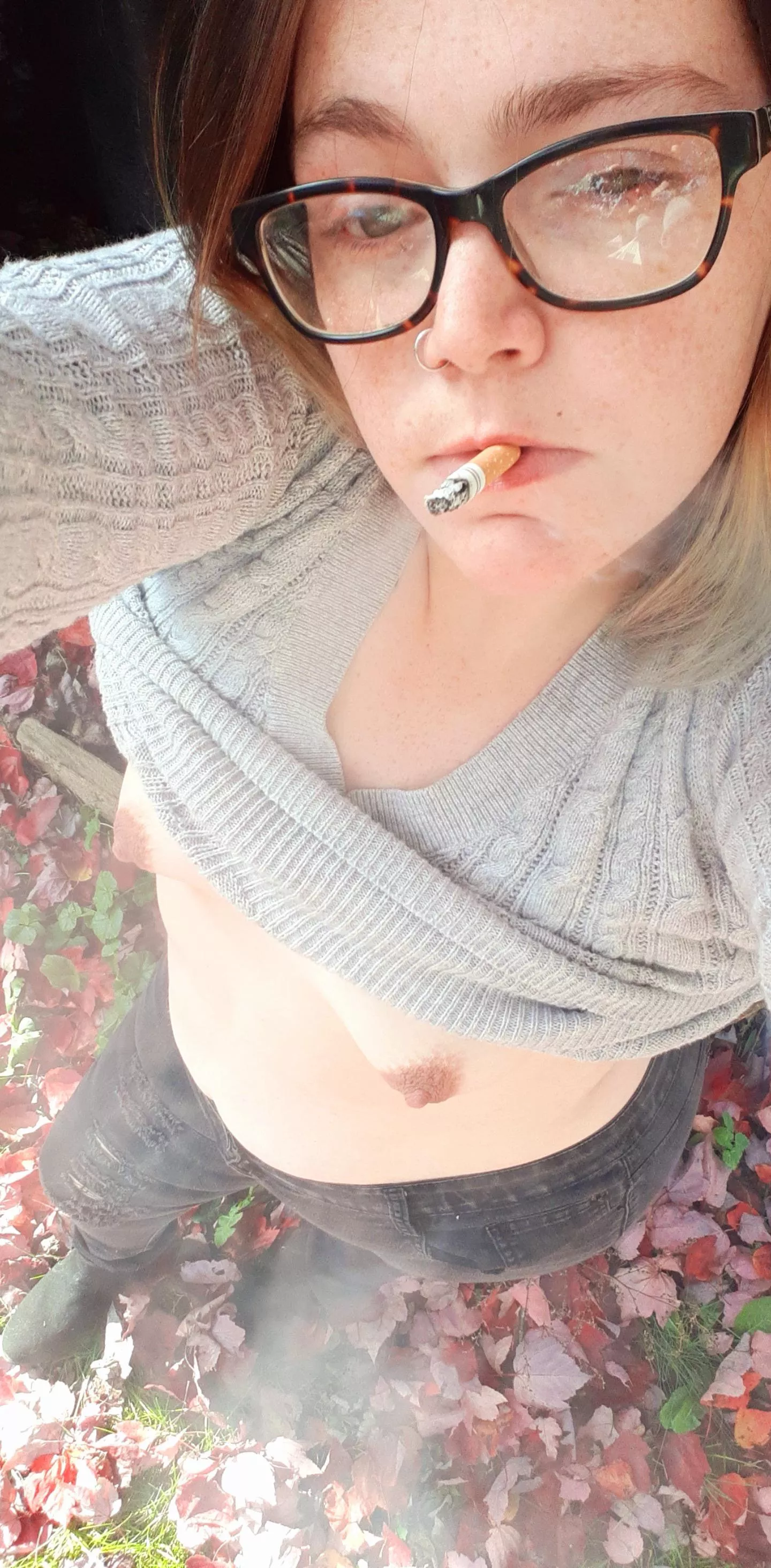 🍂 I love smoking outside 🍂