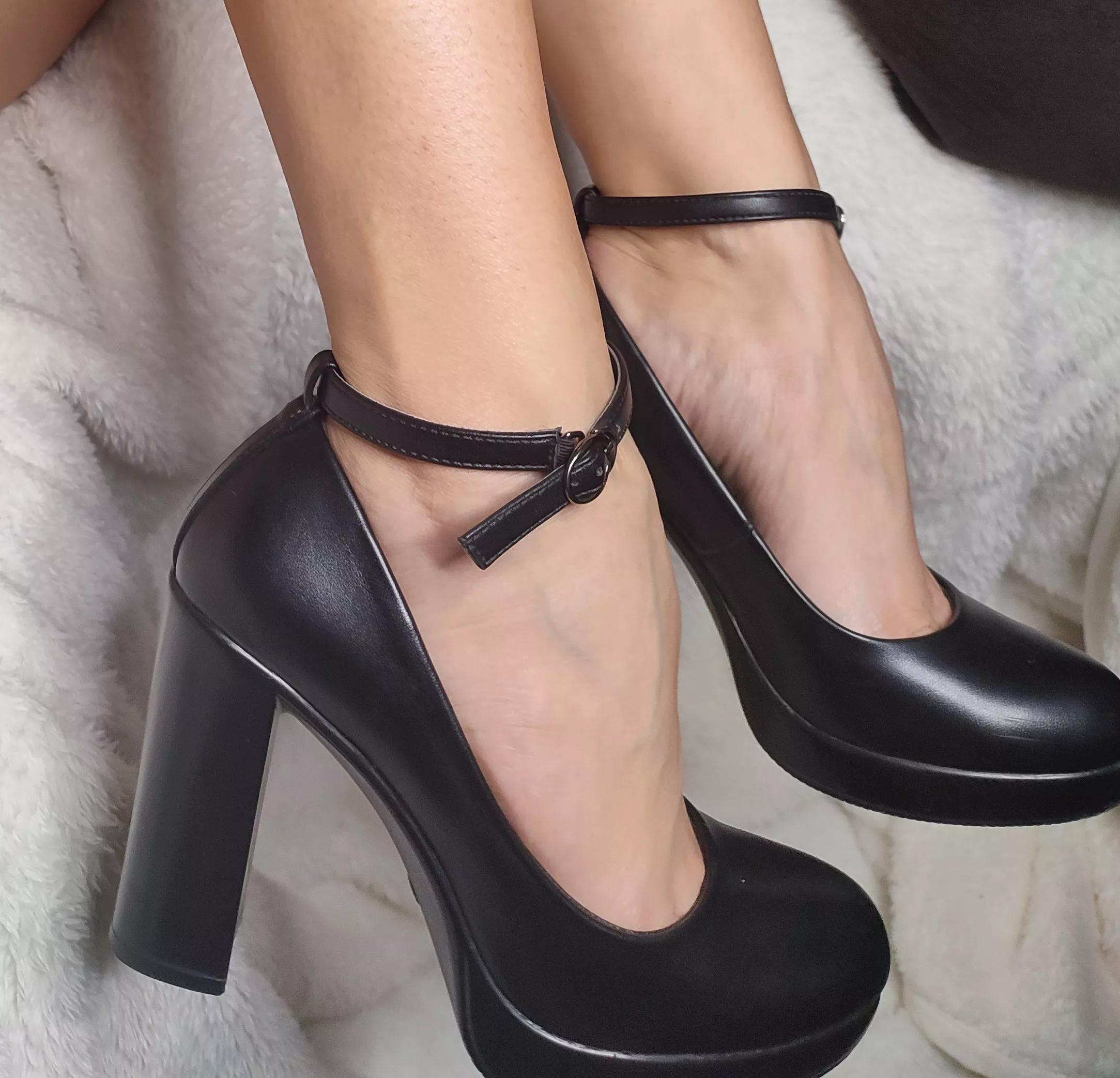 I love the thick heel.