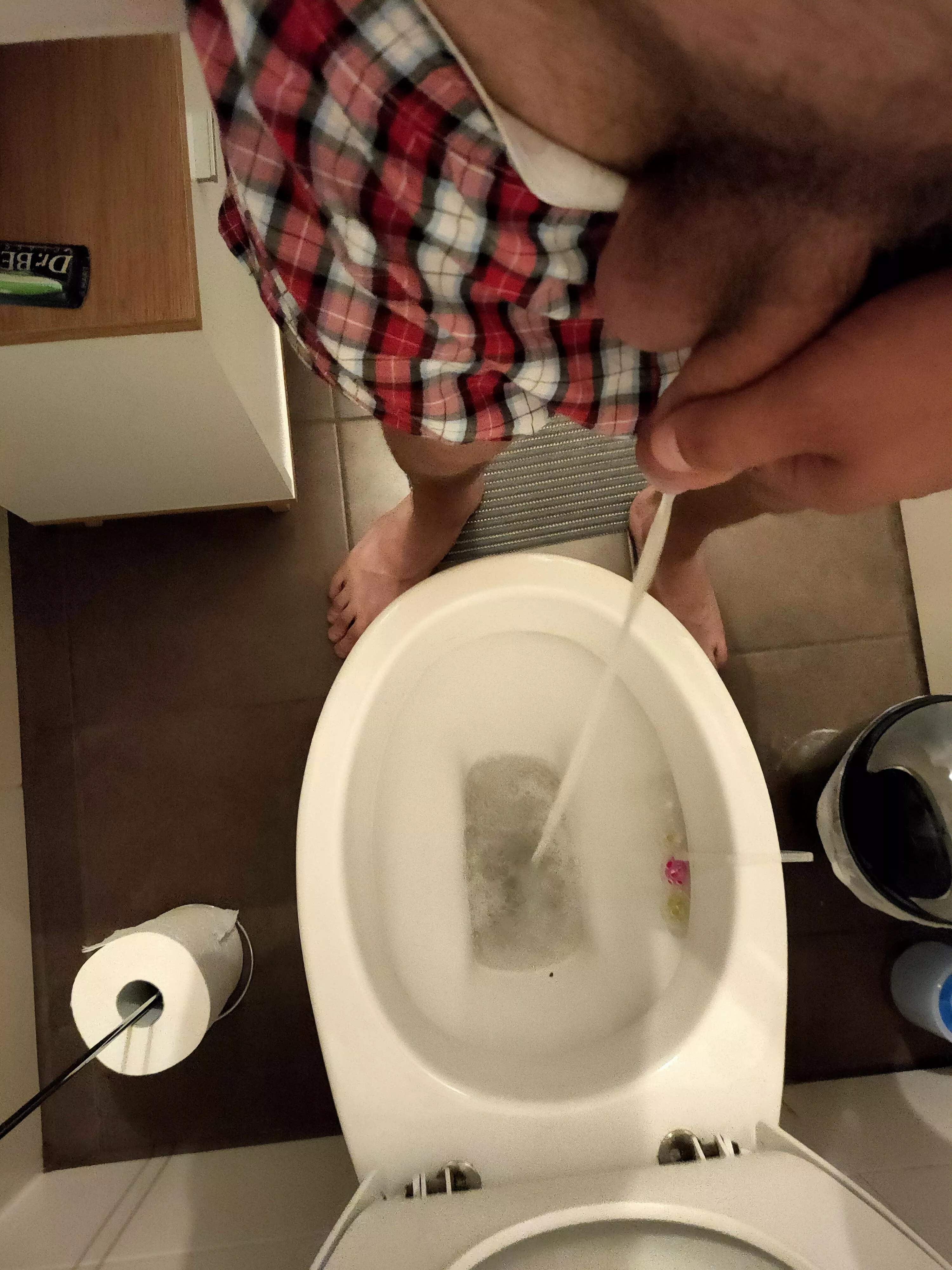 I (M26) hope someone wants to drink my piss out of the toilet (F)