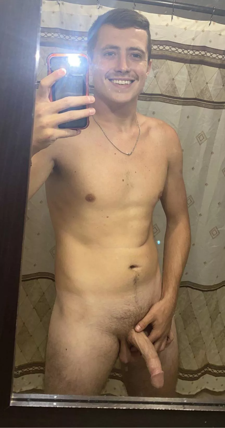 I need a girl to make some content with😜