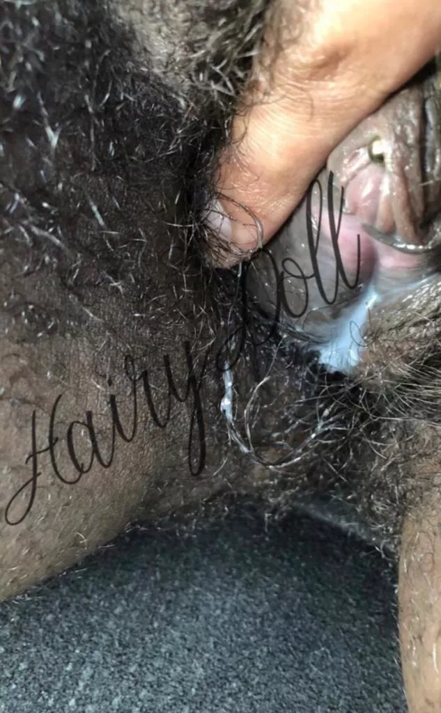 I need someone to come suck the 💦 out of my hairy pussy 👅😌 can you handle it? Subscribe to my OF 💕 *link in Bio*