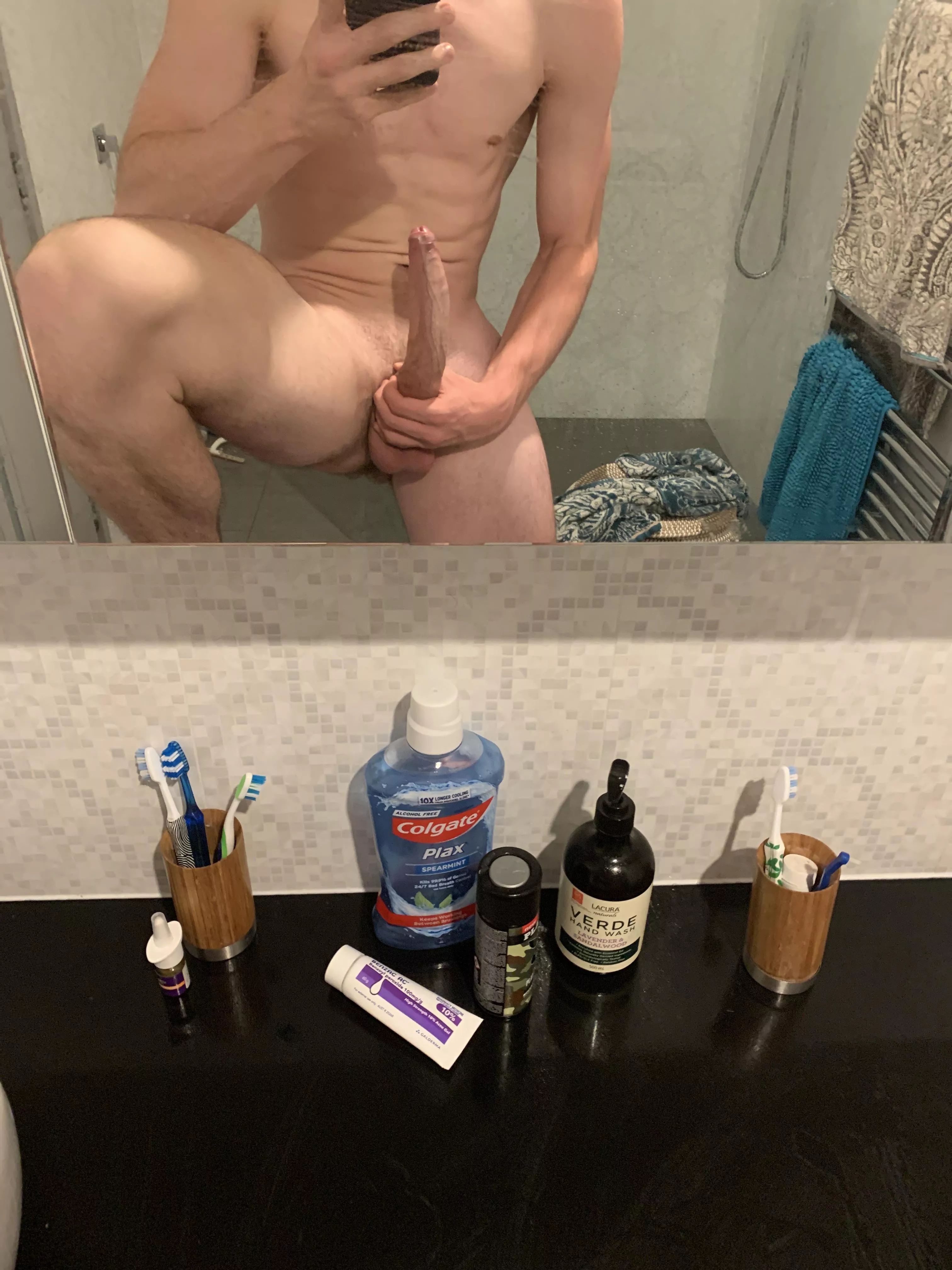 I need to have a shower fuck with a girl