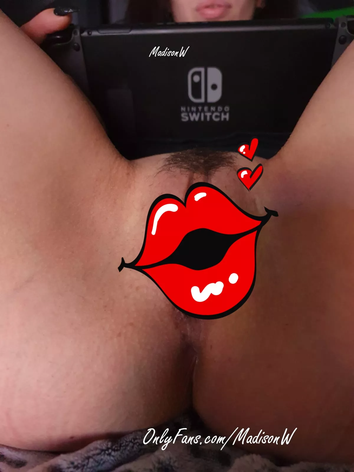 I play with my switch and you play with my pussy ðŸ˜, how does that sound?â¤ï¸