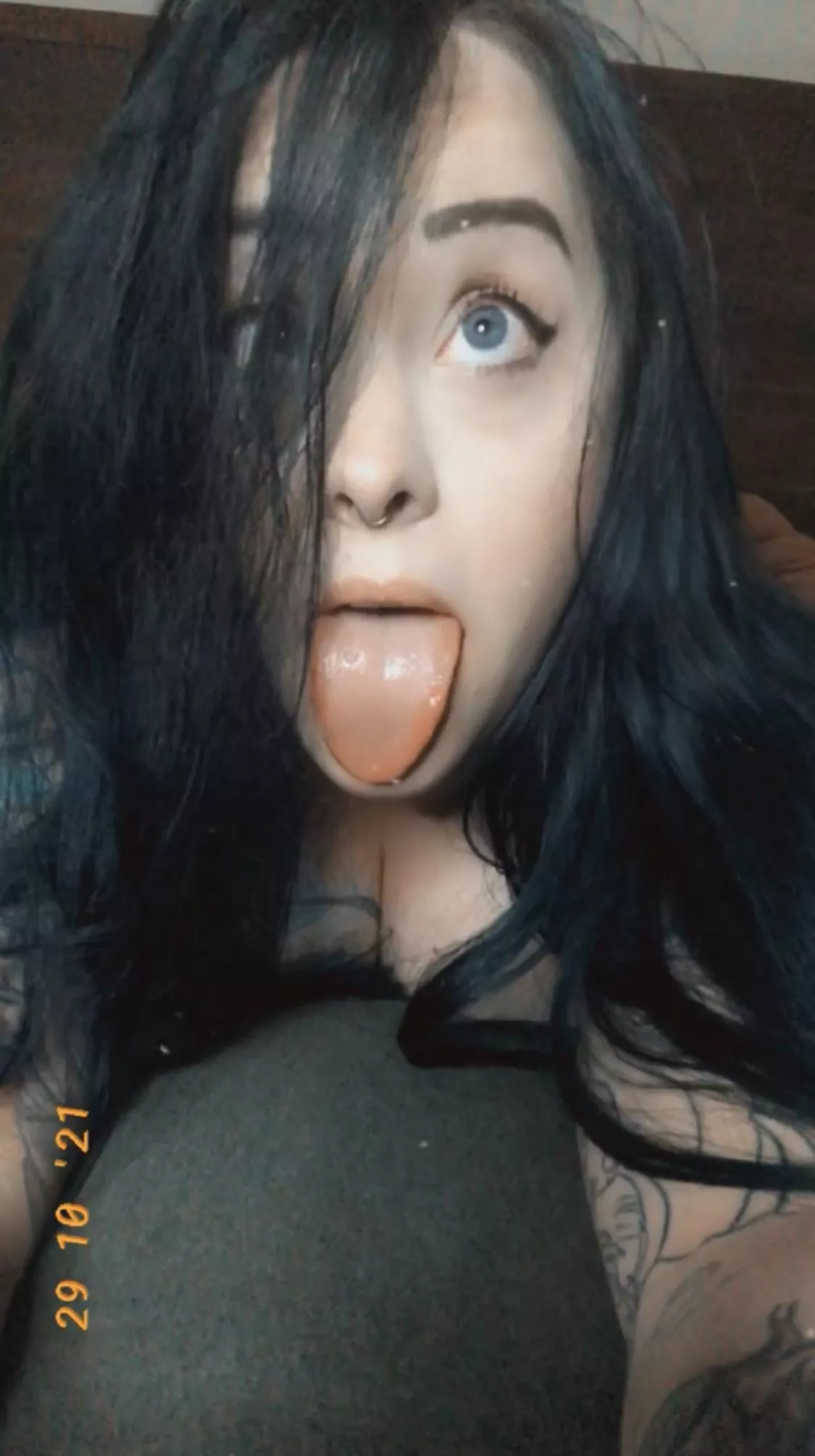 I think your cum would be a good addition to my pretty little face.