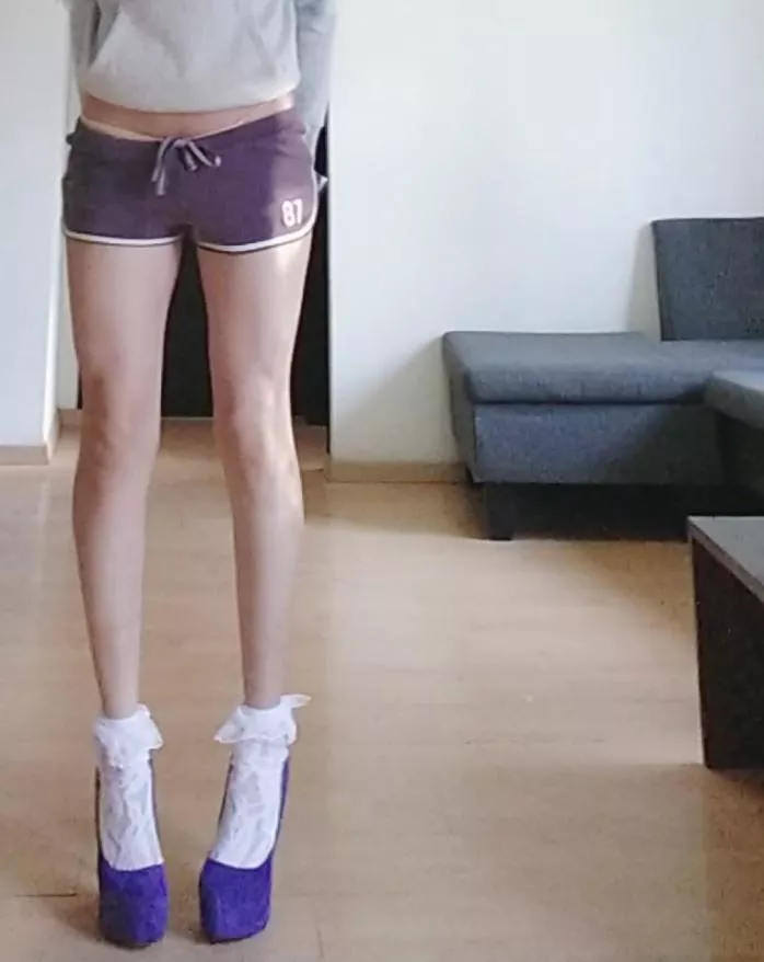 I took extra angles of my shorts ! (Oc) ðŸ’‹ðŸ˜˜