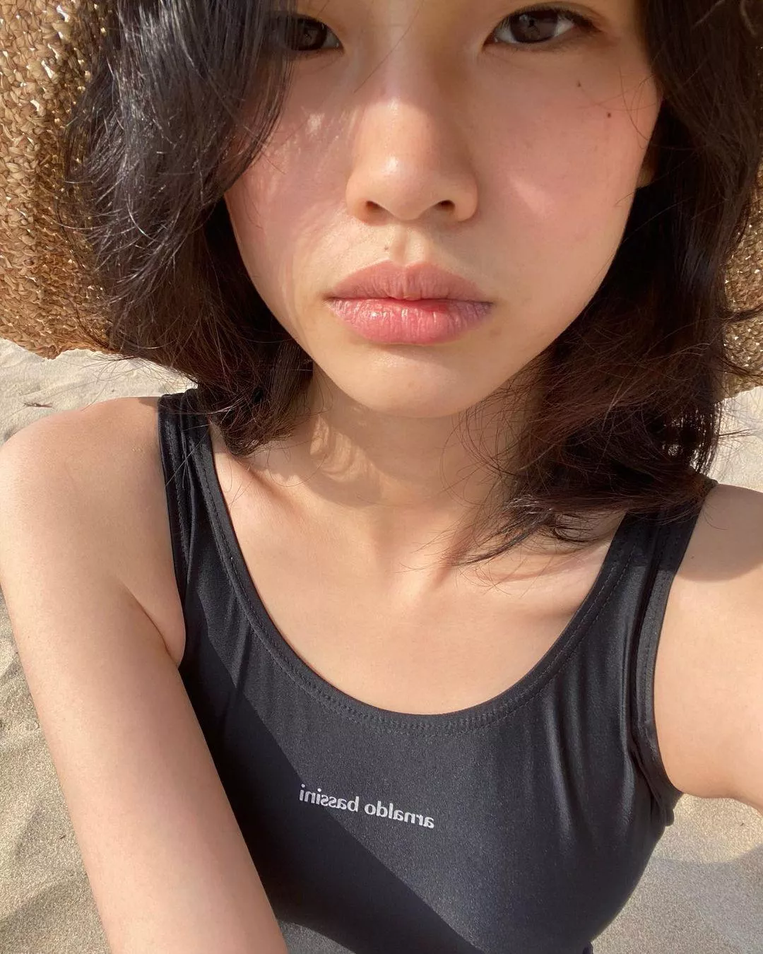 I want to cum all over HoYeon Jung’s pretty face