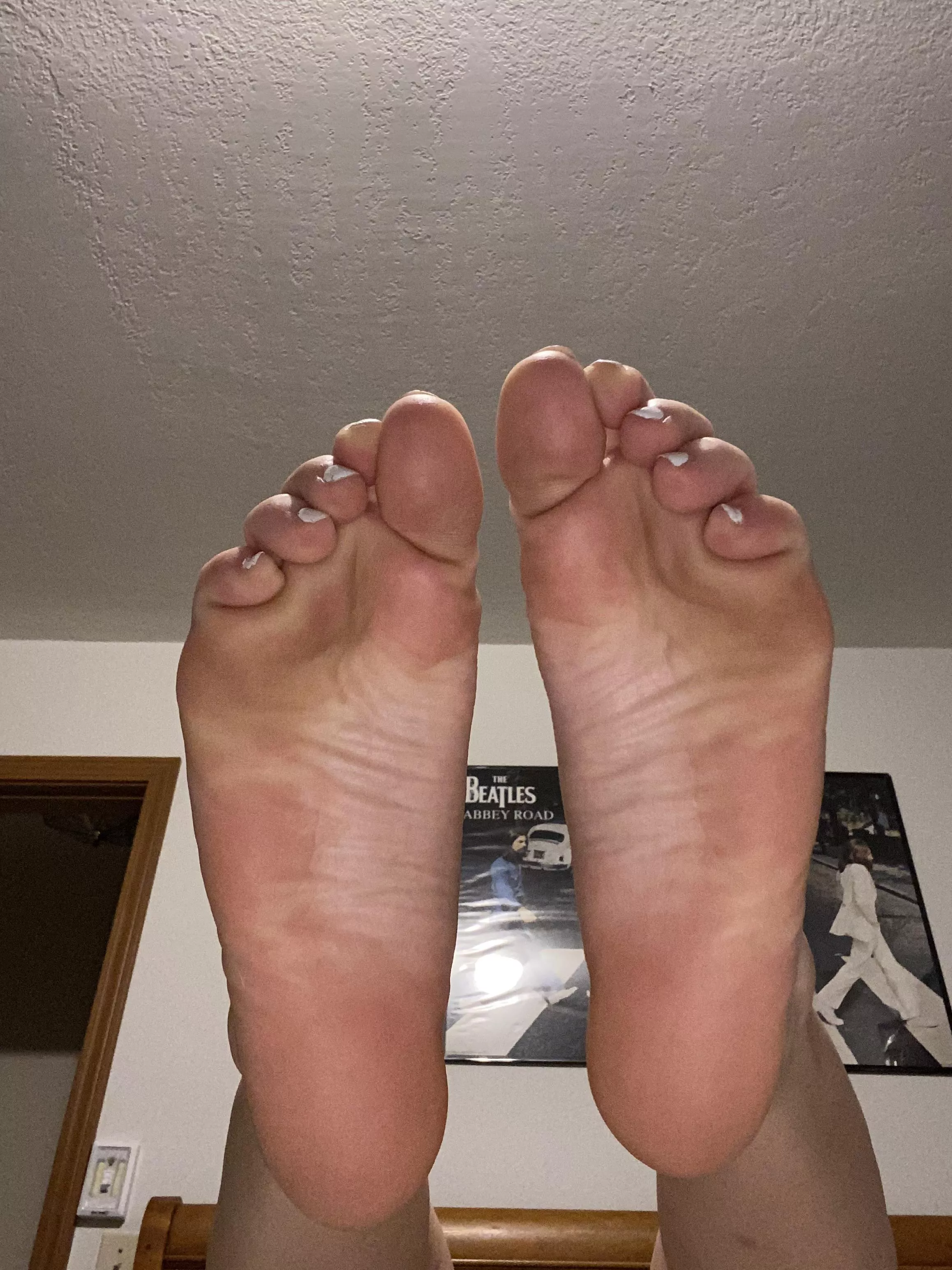 I want you to lick away on my nurse soles ðŸ˜