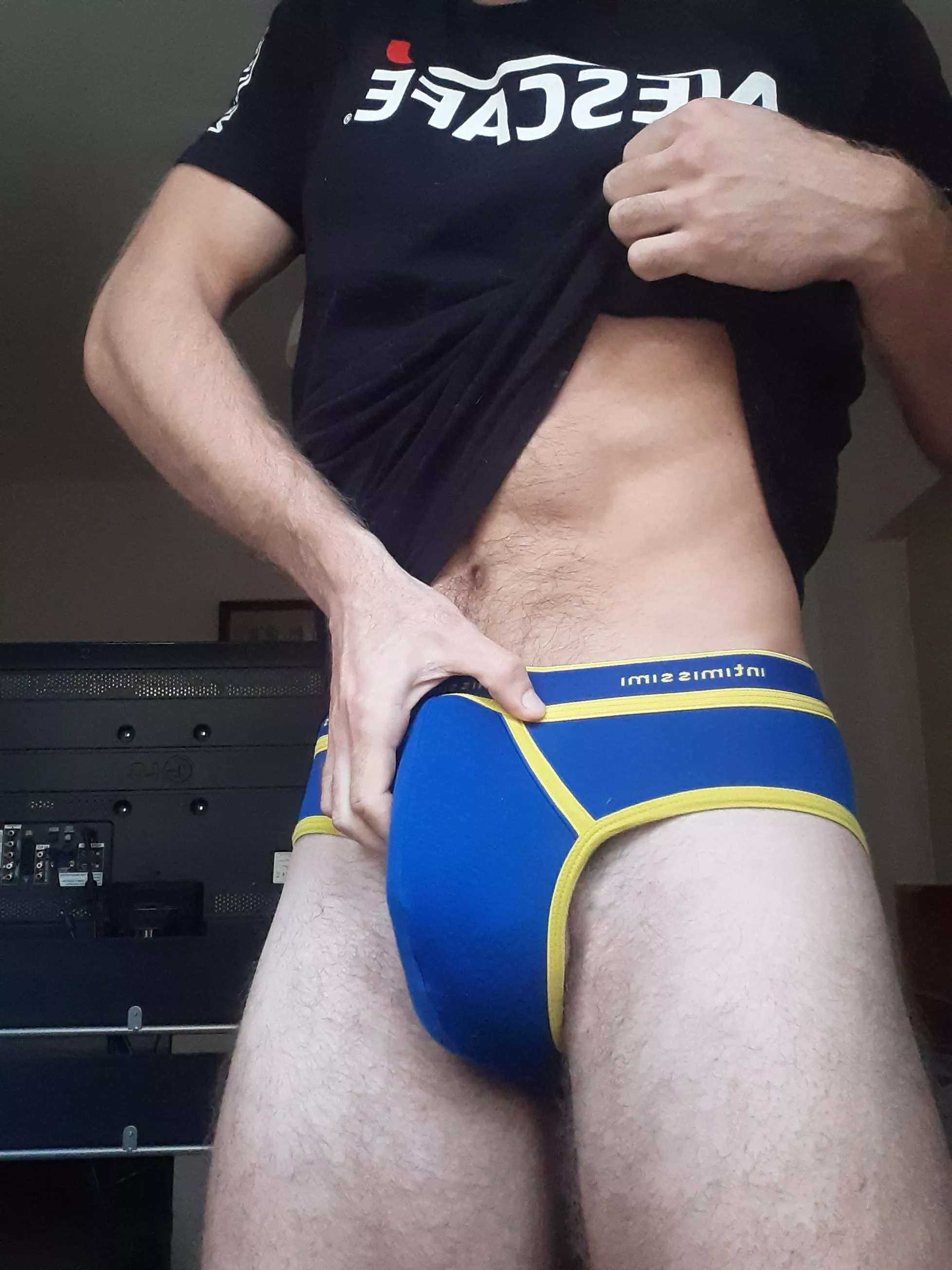 ⬆️ if youd suck this Bulge