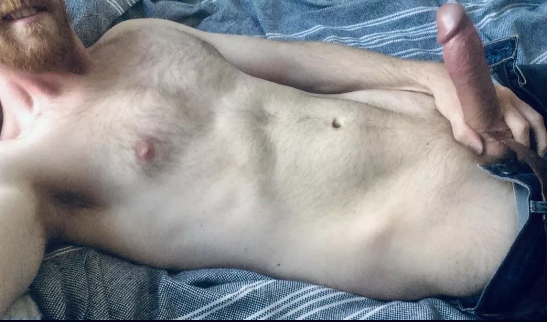 Iâ€™m 6â€™4, enjoy long walks on the beach, giving out spankings, and having you worship my cock while you sit on my bearded face