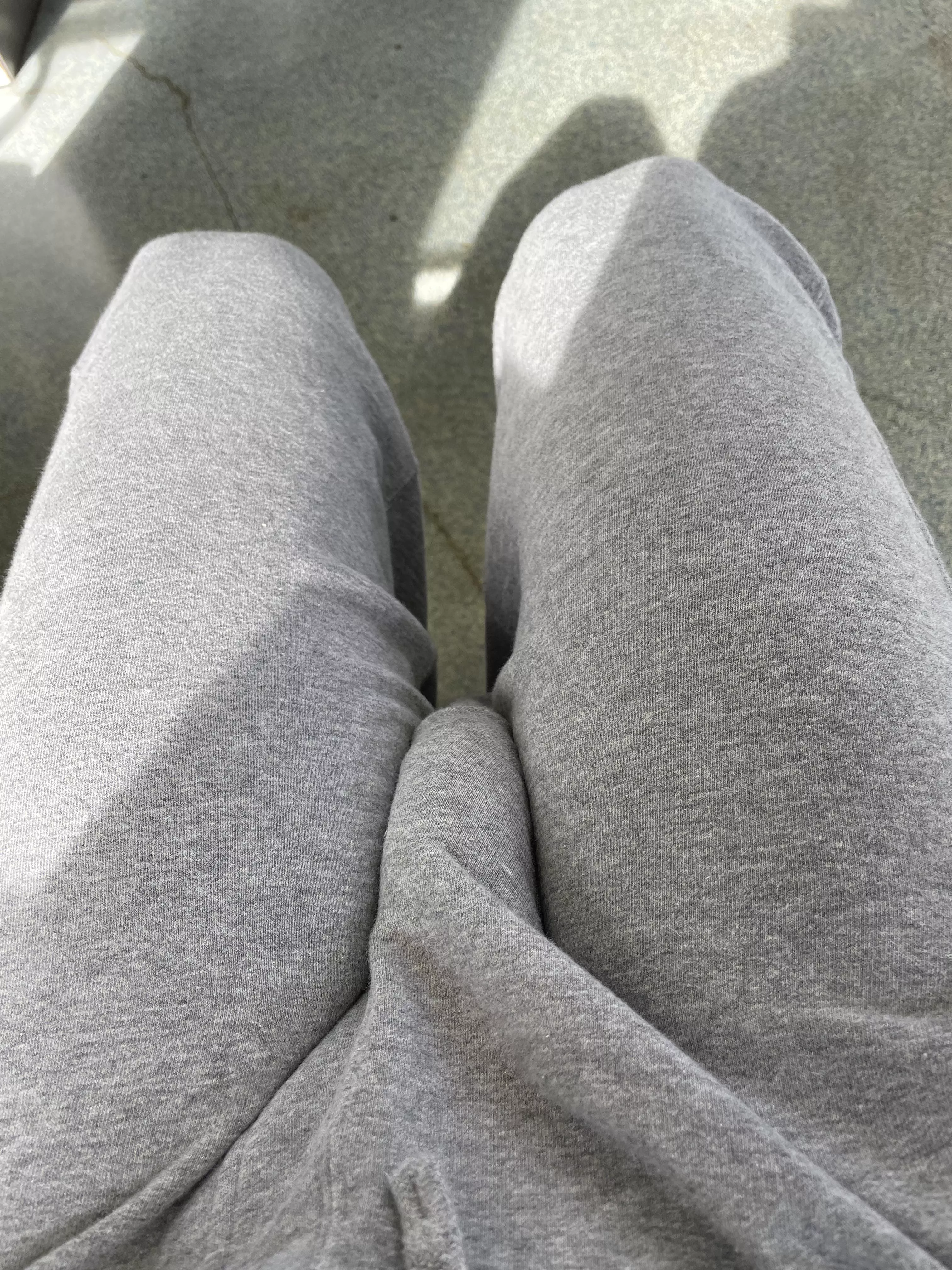 I’m already enjoying this grey sweat pants season.