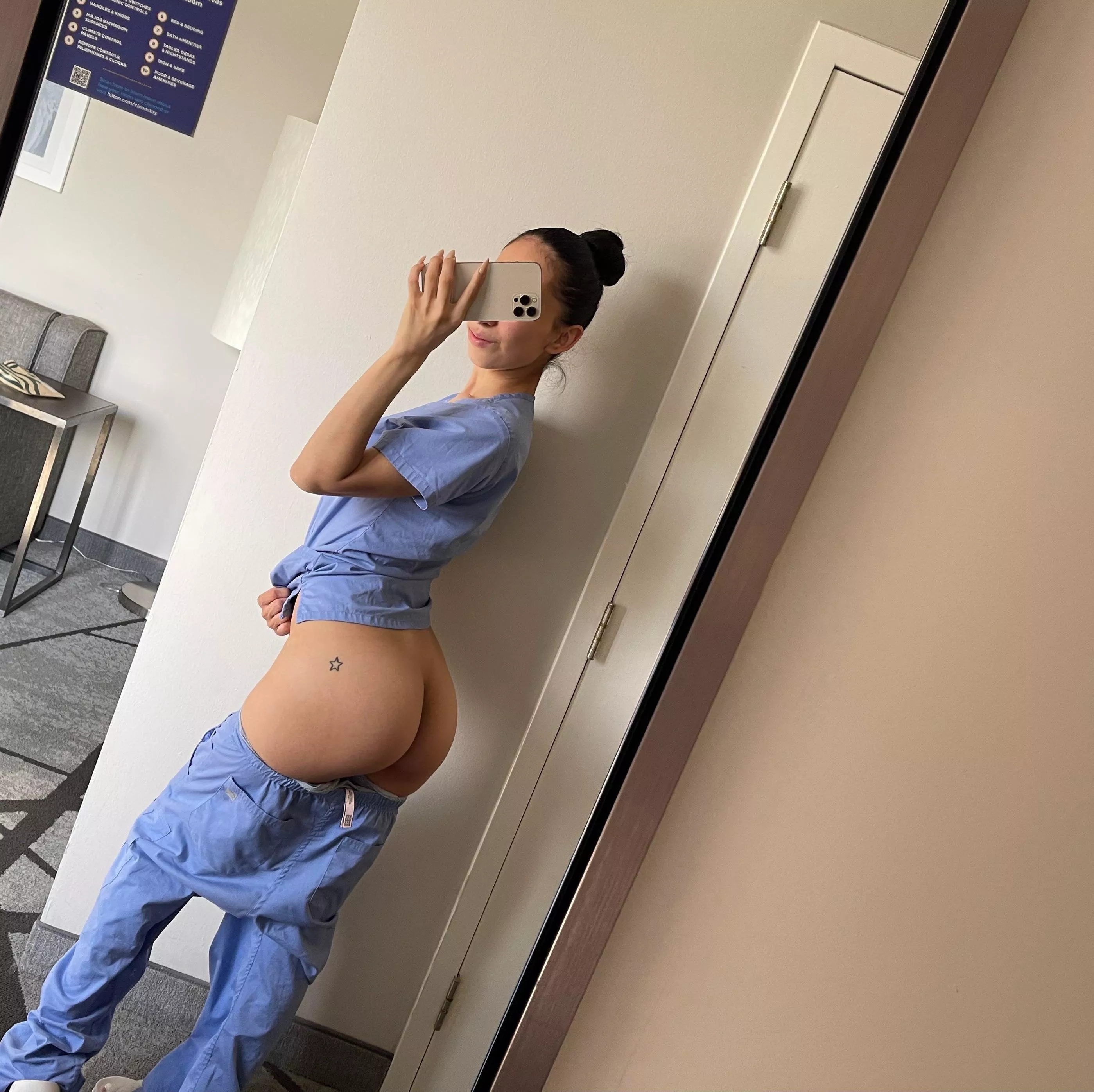 I’m curious to see how many men would fuck a Latina nurse💕