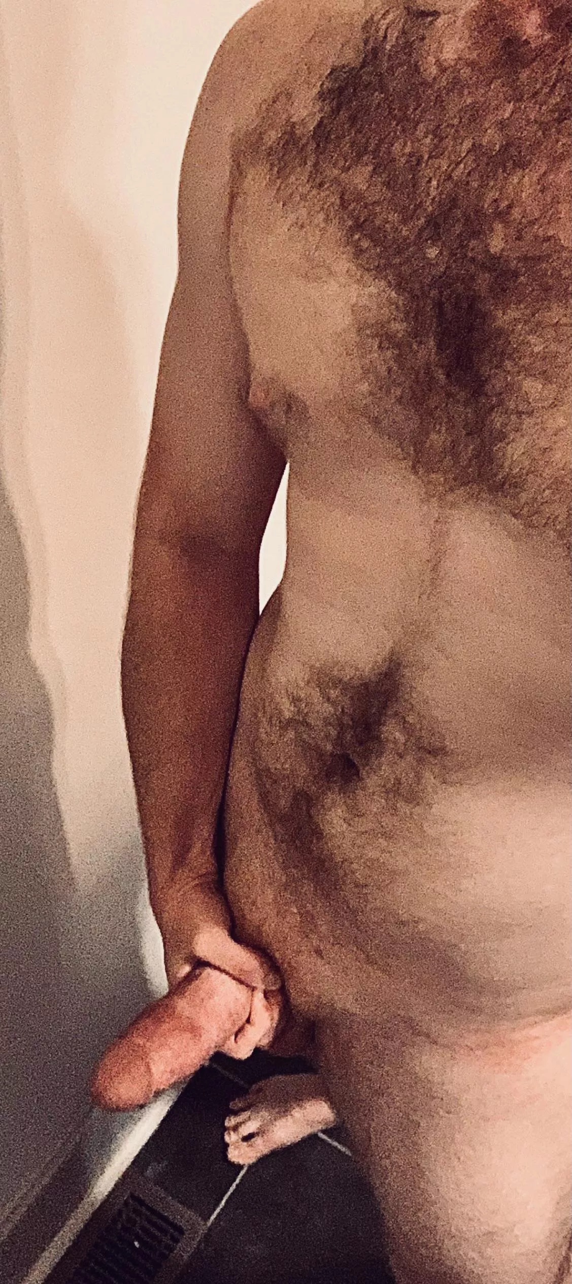 I’m pretty hairy for a 20 y/o😉 (DMs open for 18+)