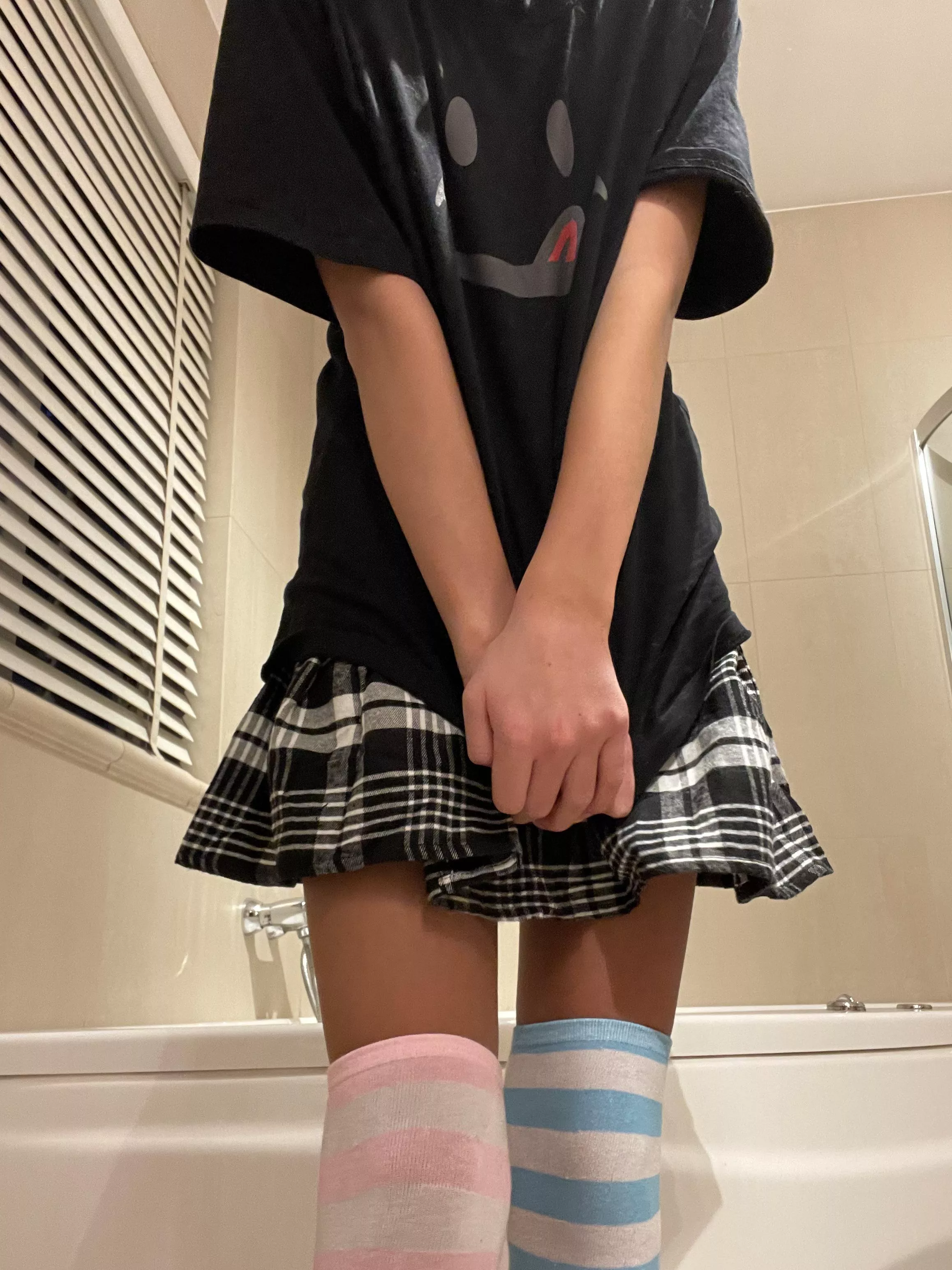 Iâ€™m so small, i guess iâ€™m perfect for being a femboy then