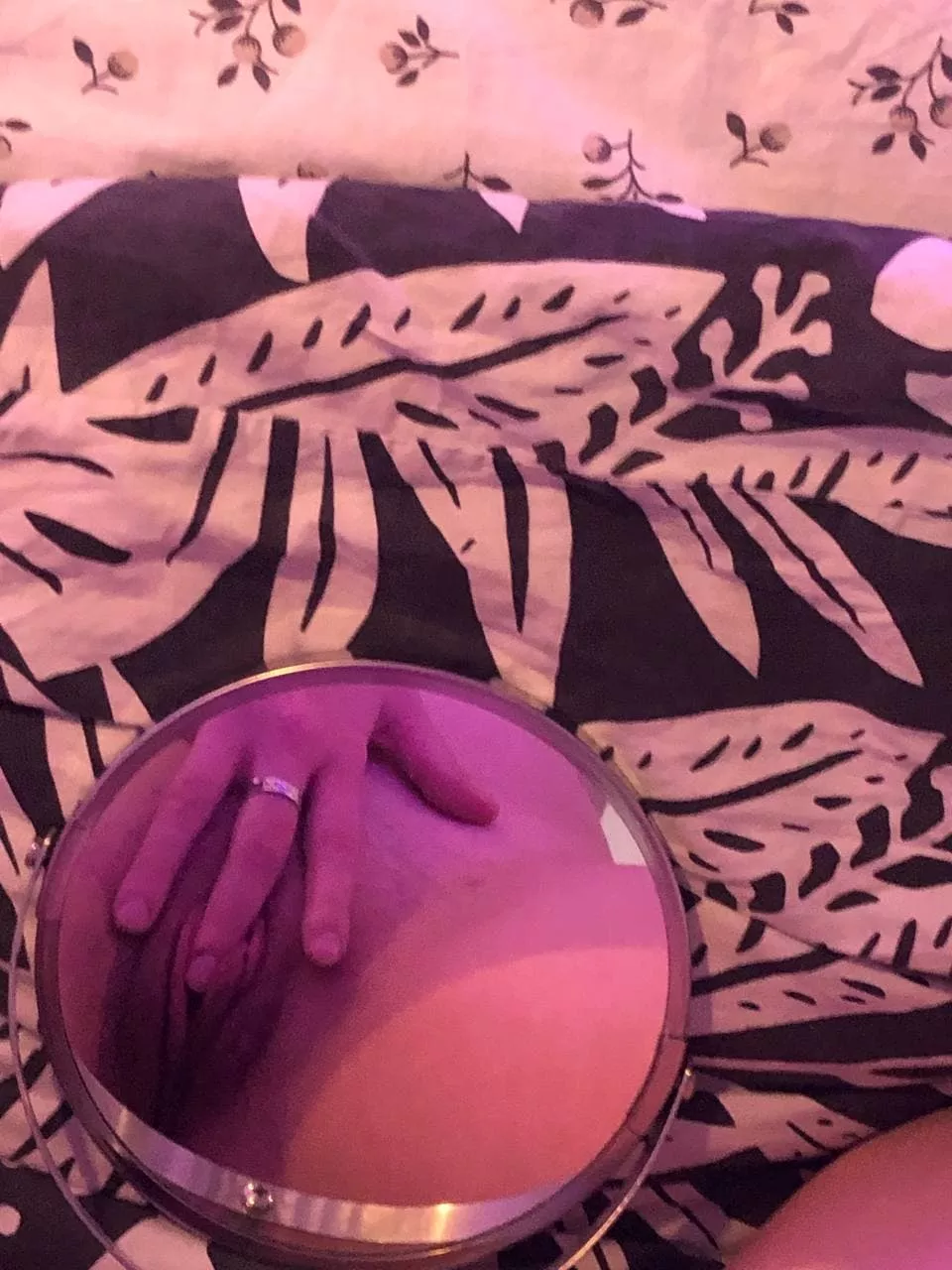 Insatiable nymphomaniac襤 Ready to masturbate anywhere🔞