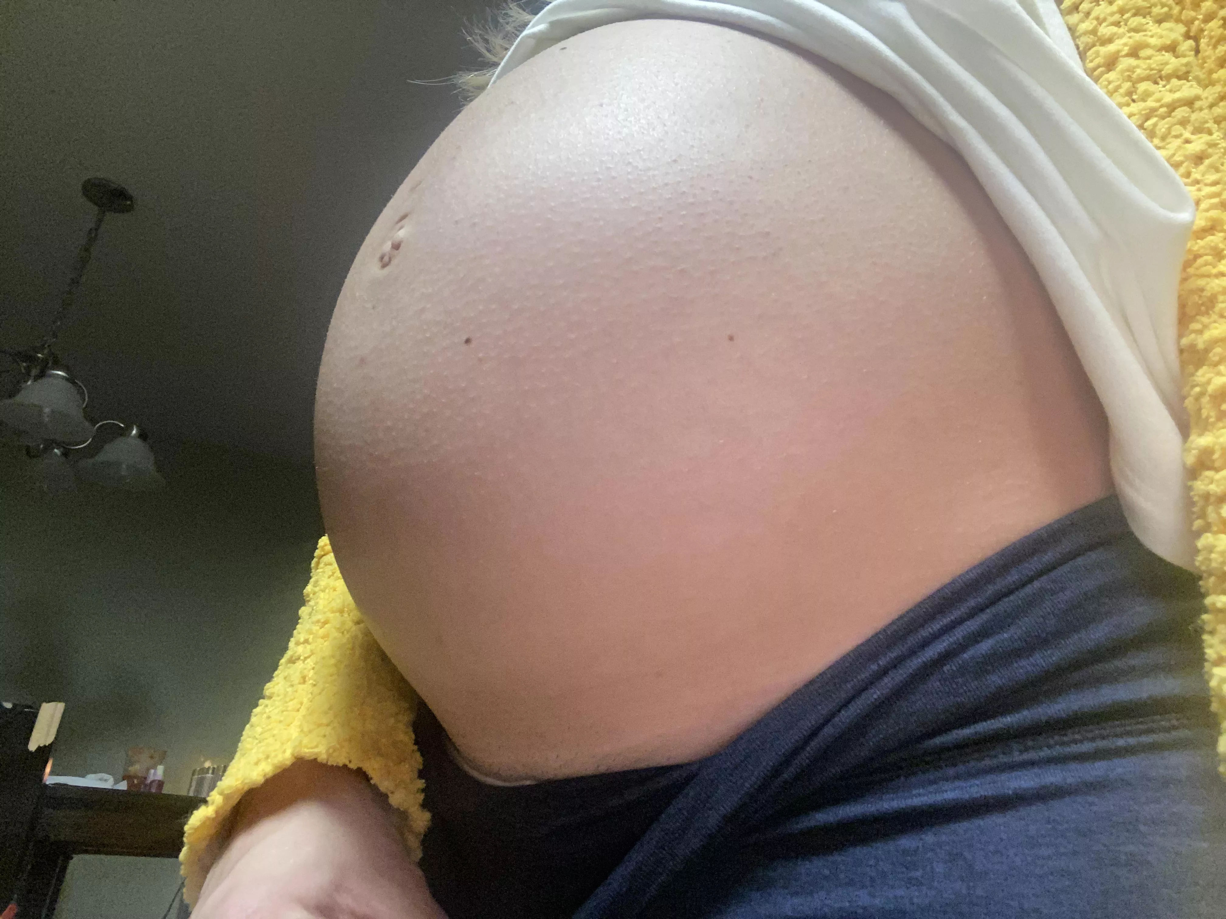 Interested in seeing me naked?ðŸ”¥ðŸ˜‰ first time being pregnant and it has make my hormones go crazy so letâ€™s have some fun! ðŸ˜›ðŸ’¦ link in comments or message me